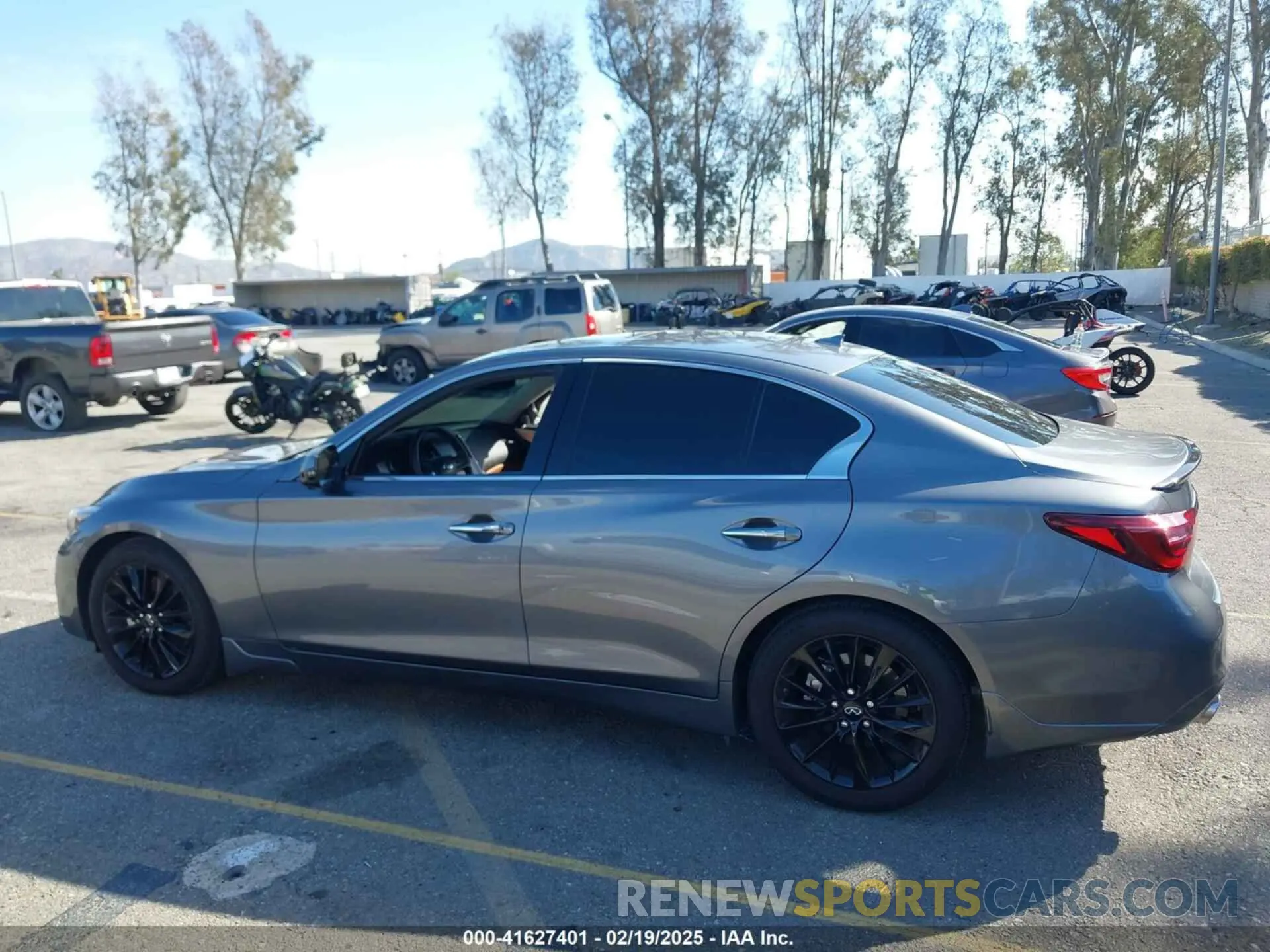 14 Photograph of a damaged car JN1EV7BP7RM600887 INFINITI Q50 2024