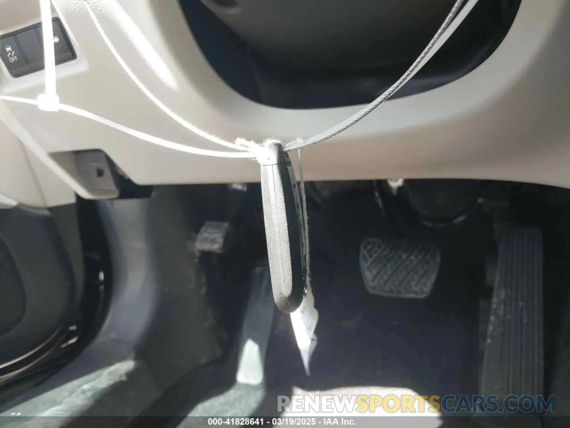 11 Photograph of a damaged car JN1EV7BP8RM601742 INFINITI Q50 2024