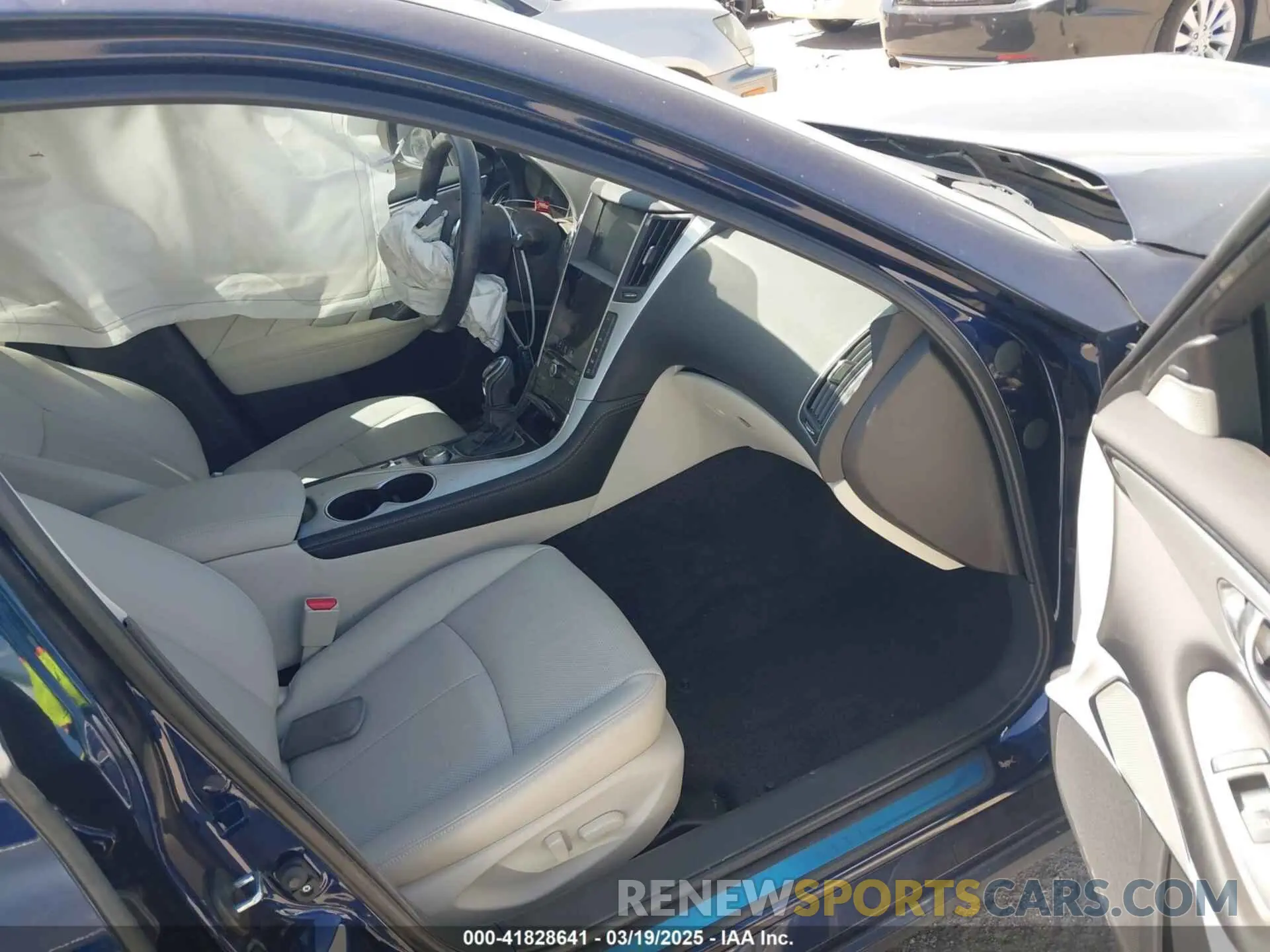 5 Photograph of a damaged car JN1EV7BP8RM601742 INFINITI Q50 2024