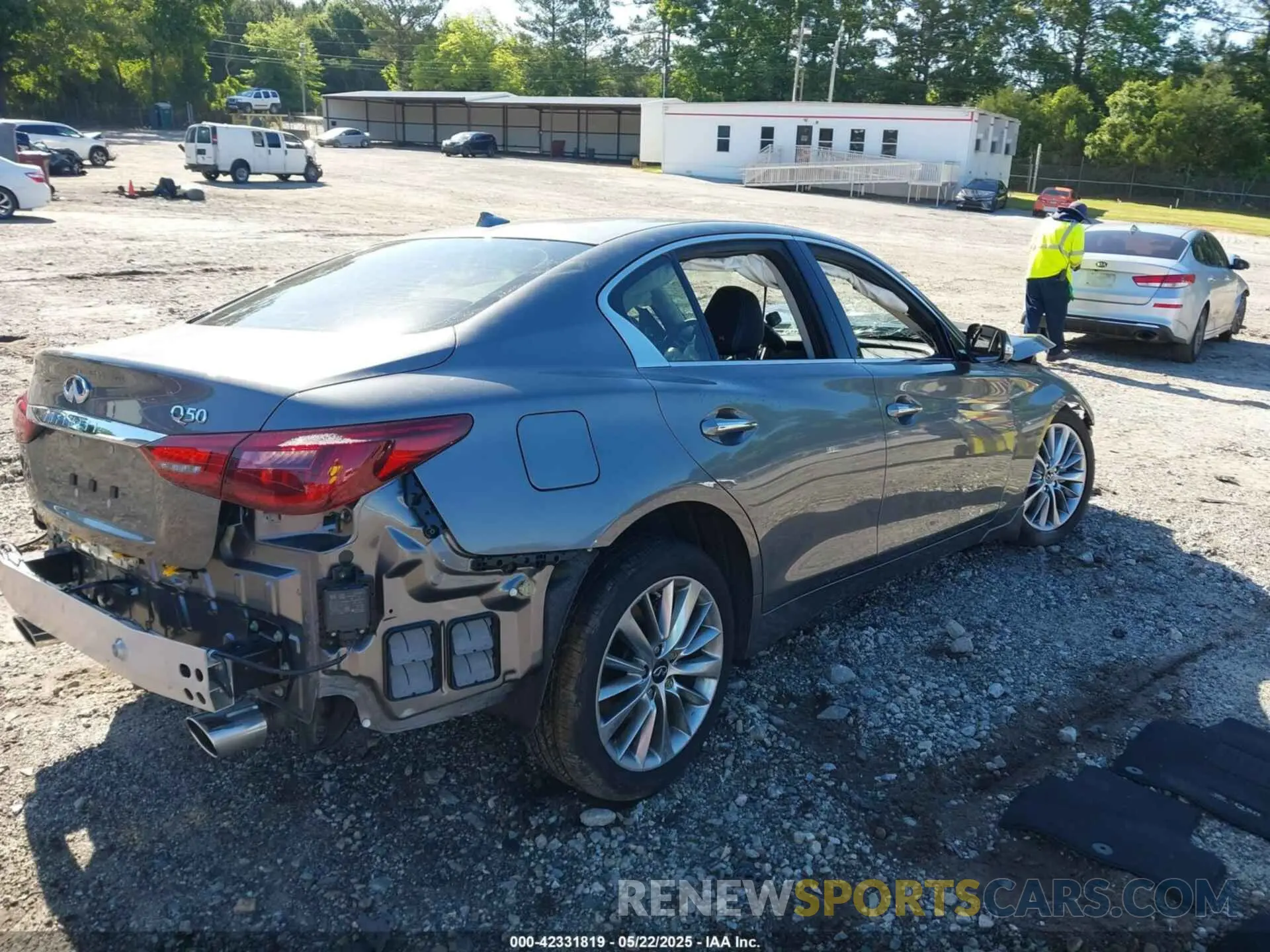 4 Фотография поврежденного автомобиля JN1EV7BP9RM601099 INFINITI Q50 2024