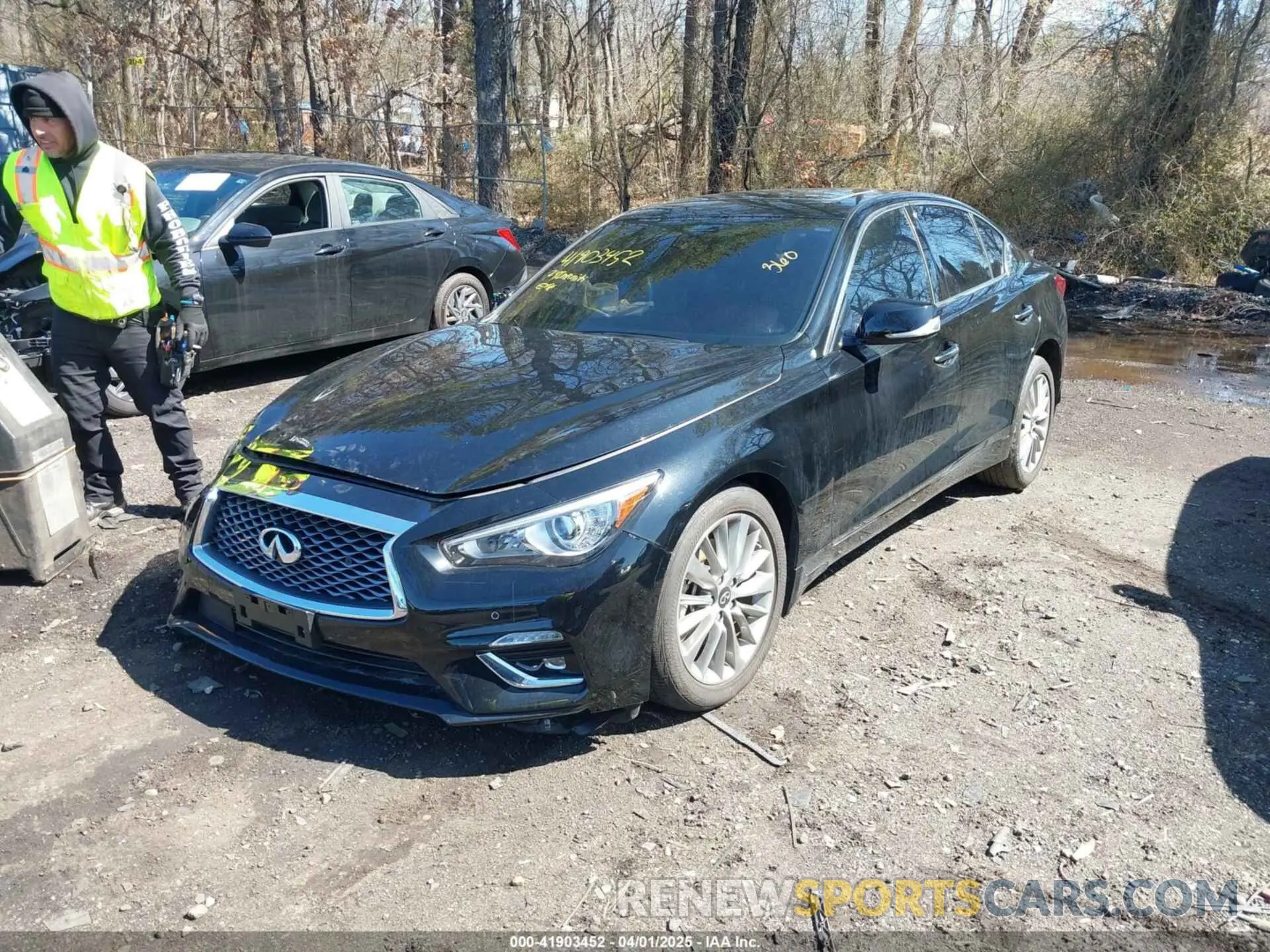 2 Фотография поврежденного автомобиля JN1EV7BR6RM632411 INFINITI Q50 2024