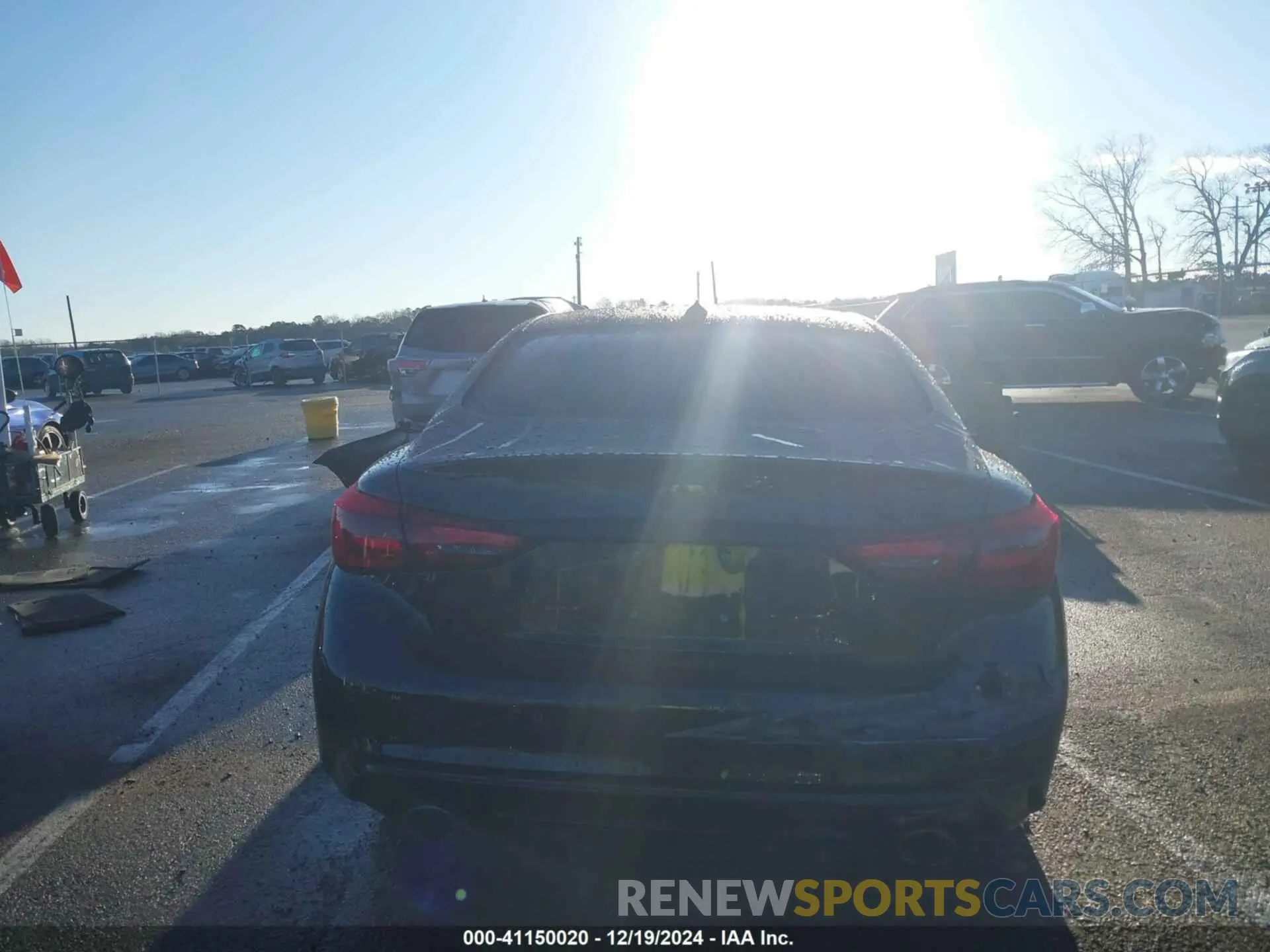 16 Фотография поврежденного автомобиля JN1FV7DR5RM680385 INFINITI Q50 2024