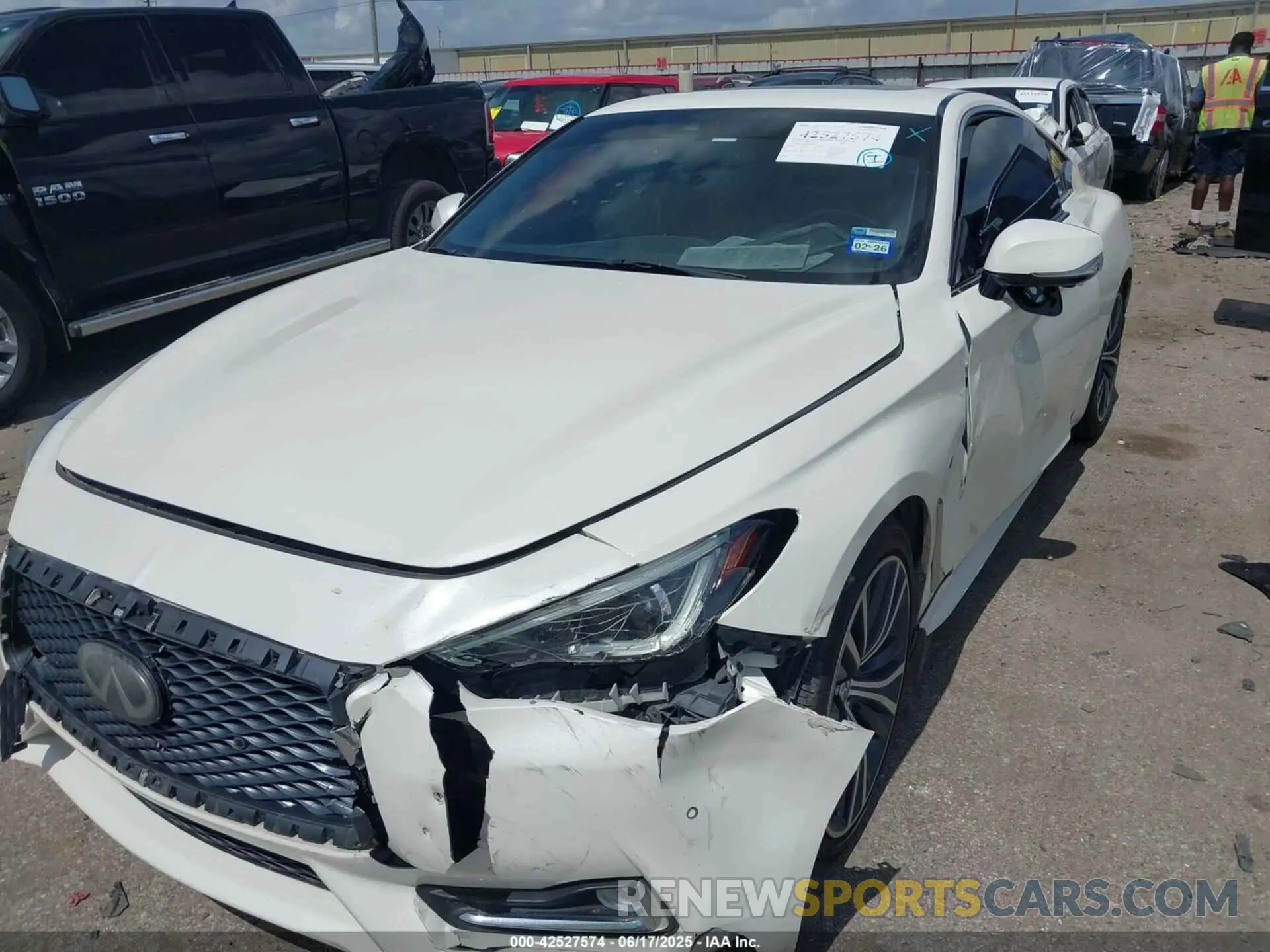 2 Photograph of a damaged car JN1EV7EK2KM230521 INFINITI Q60 2019