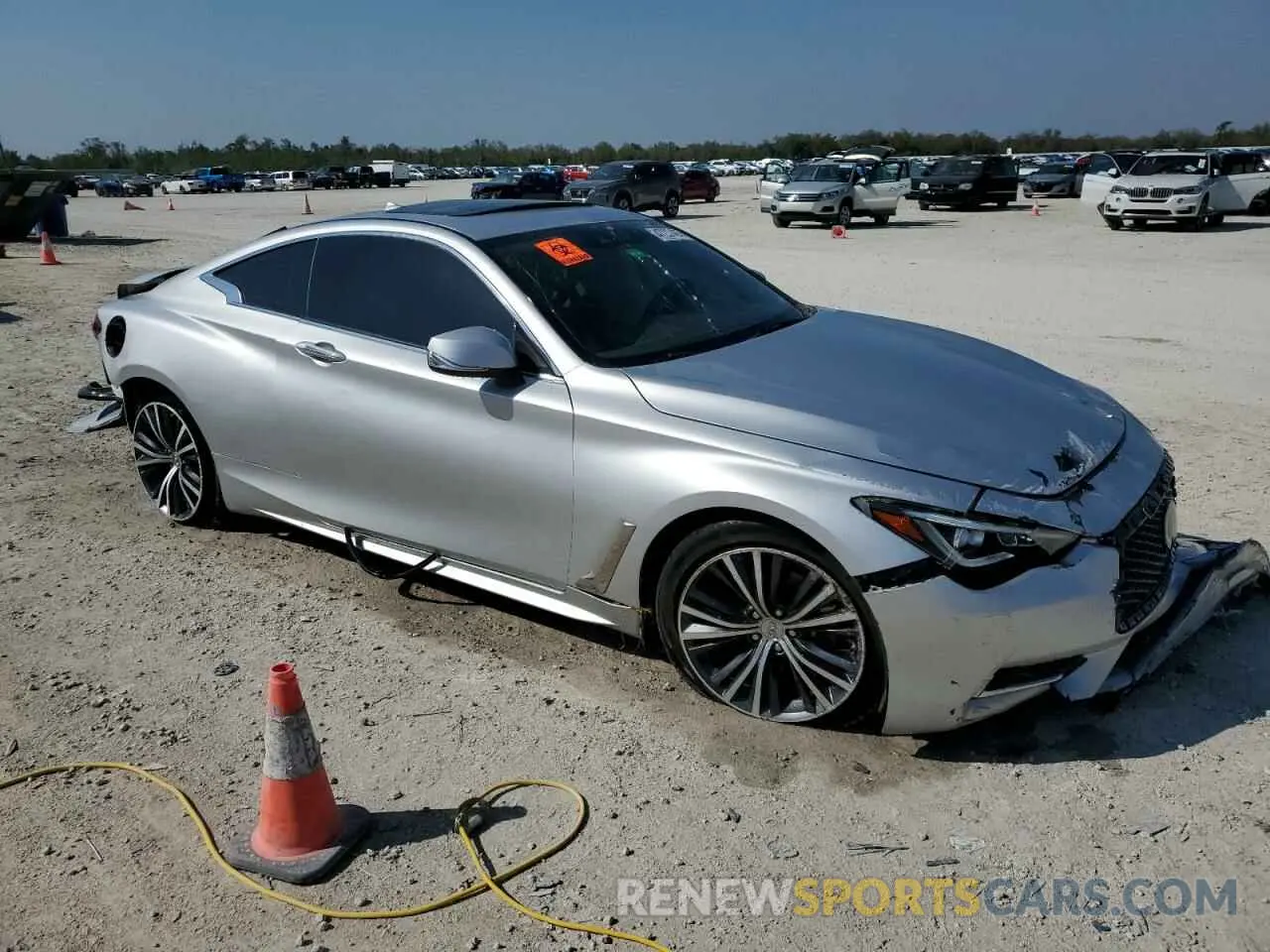 4 Photograph of a damaged car JN1EV7EK6KM230909 INFINITI Q60 2019