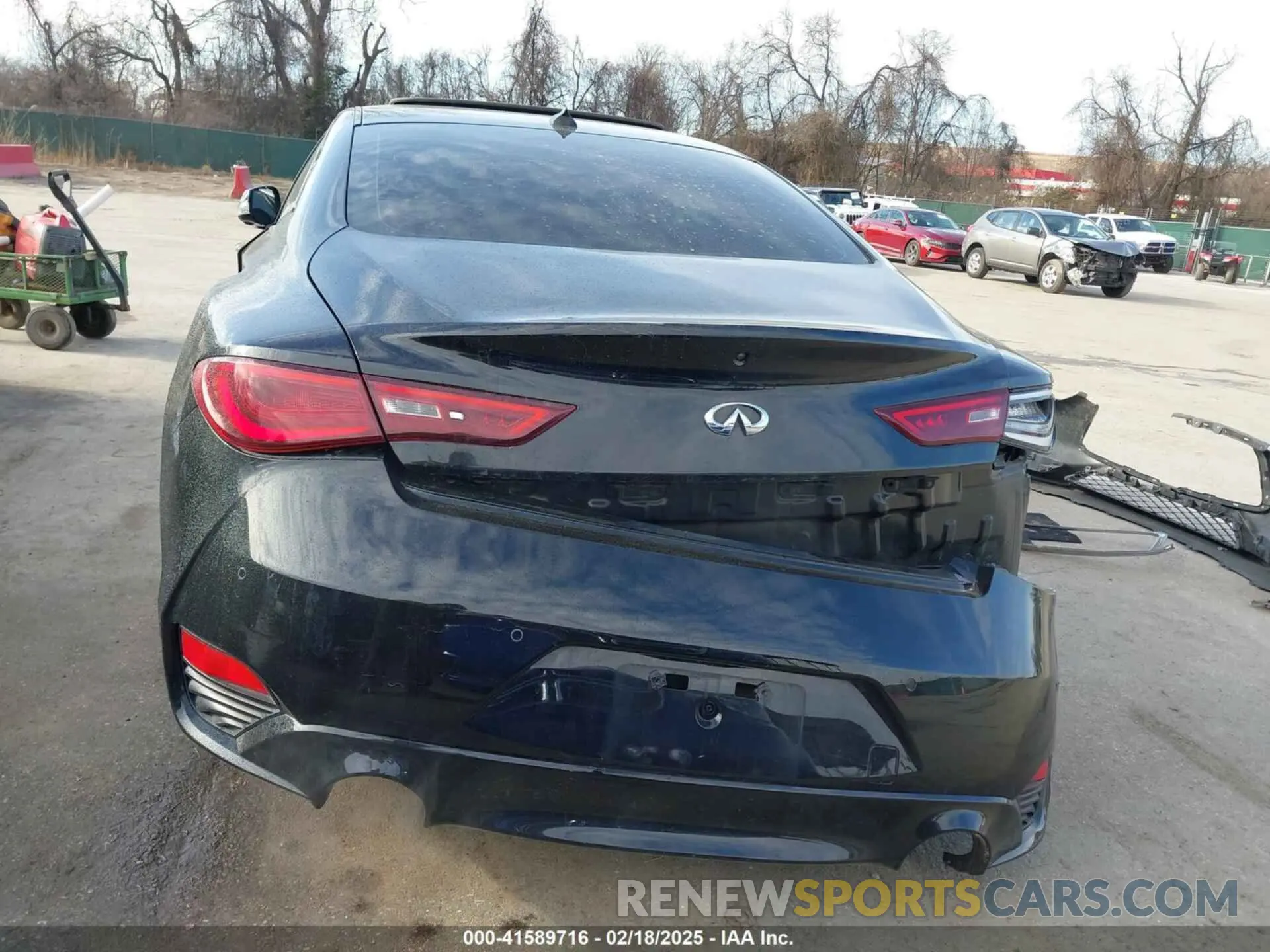 17 Фотография поврежденного автомобиля JN1EV7EL0KM291021 INFINITI Q60 2019