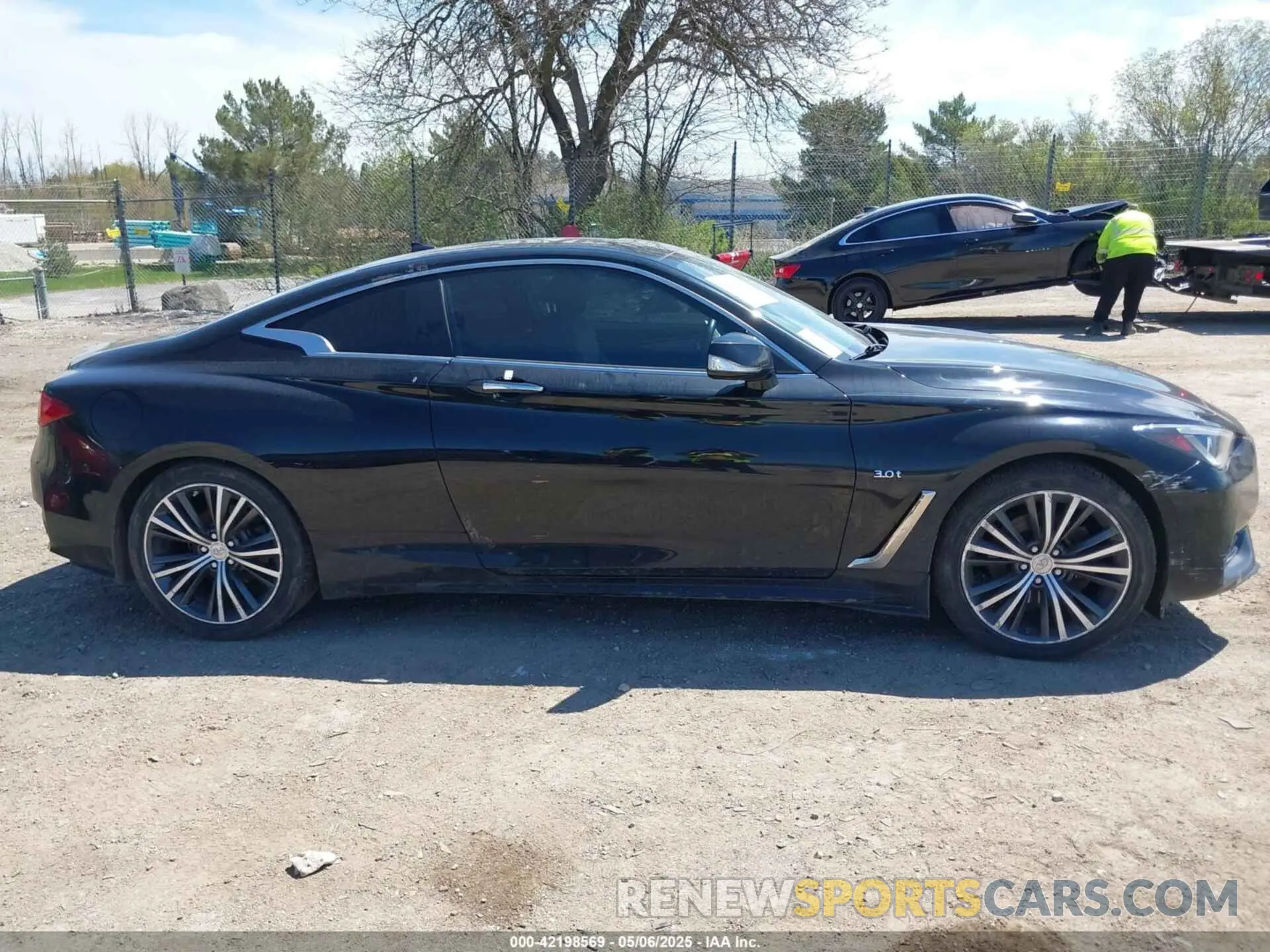 12 Photograph of a damaged car JN1EV7EL9KM290238 INFINITI Q60 2019