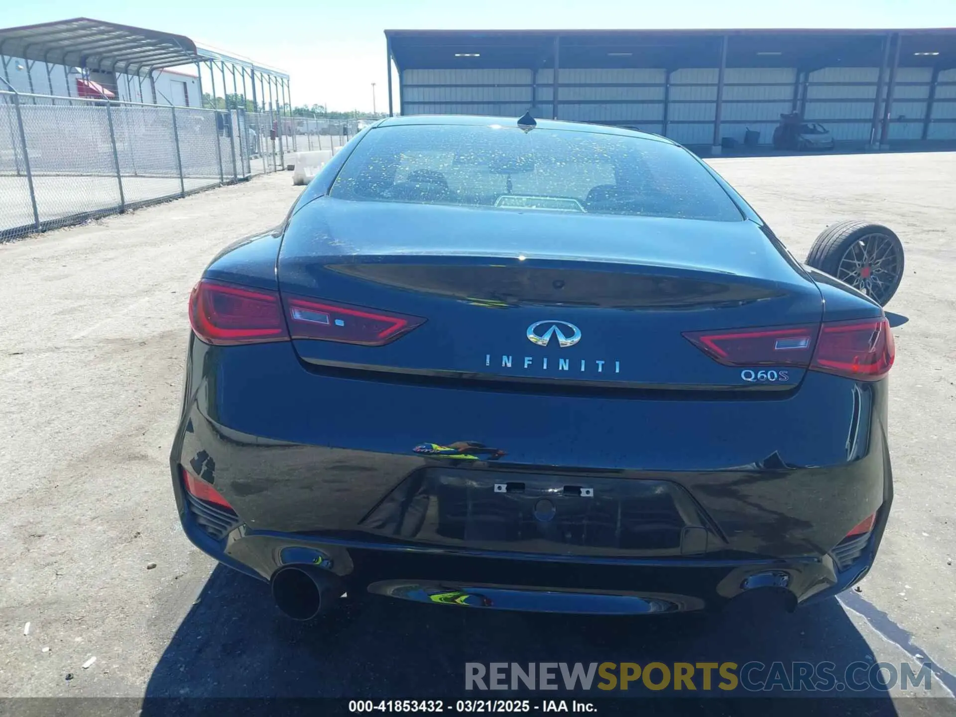 17 Photograph of a damaged car JN1FV7EK8KM360436 INFINITI Q60 2019