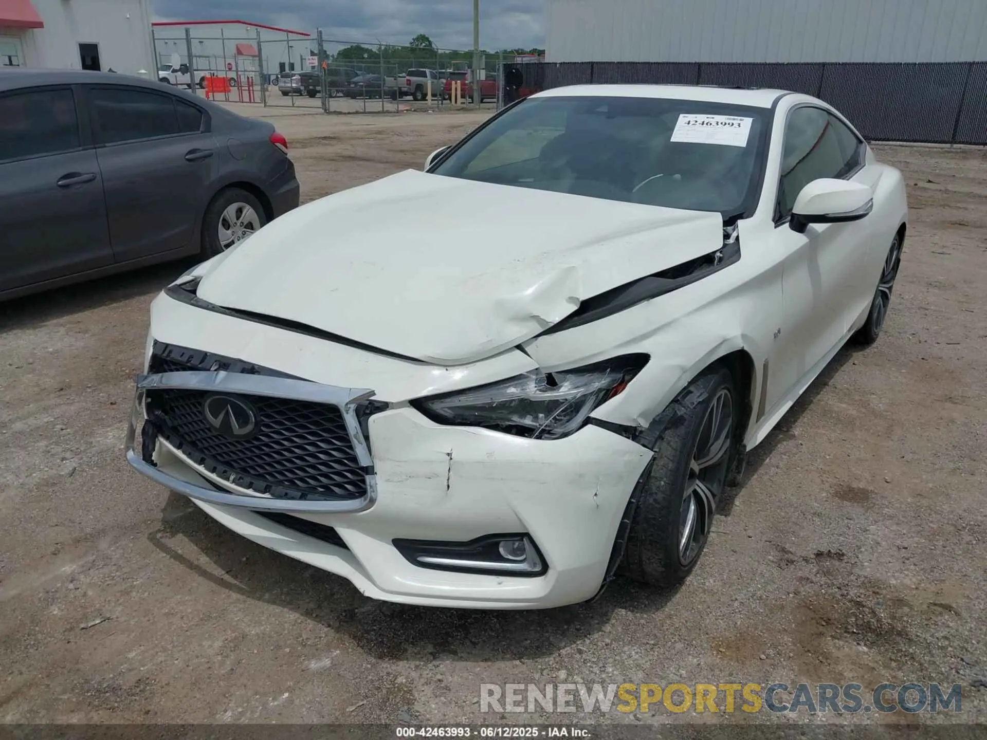 6 Photograph of a damaged car JN1EV7EL7LM380571 INFINITI Q60 2020