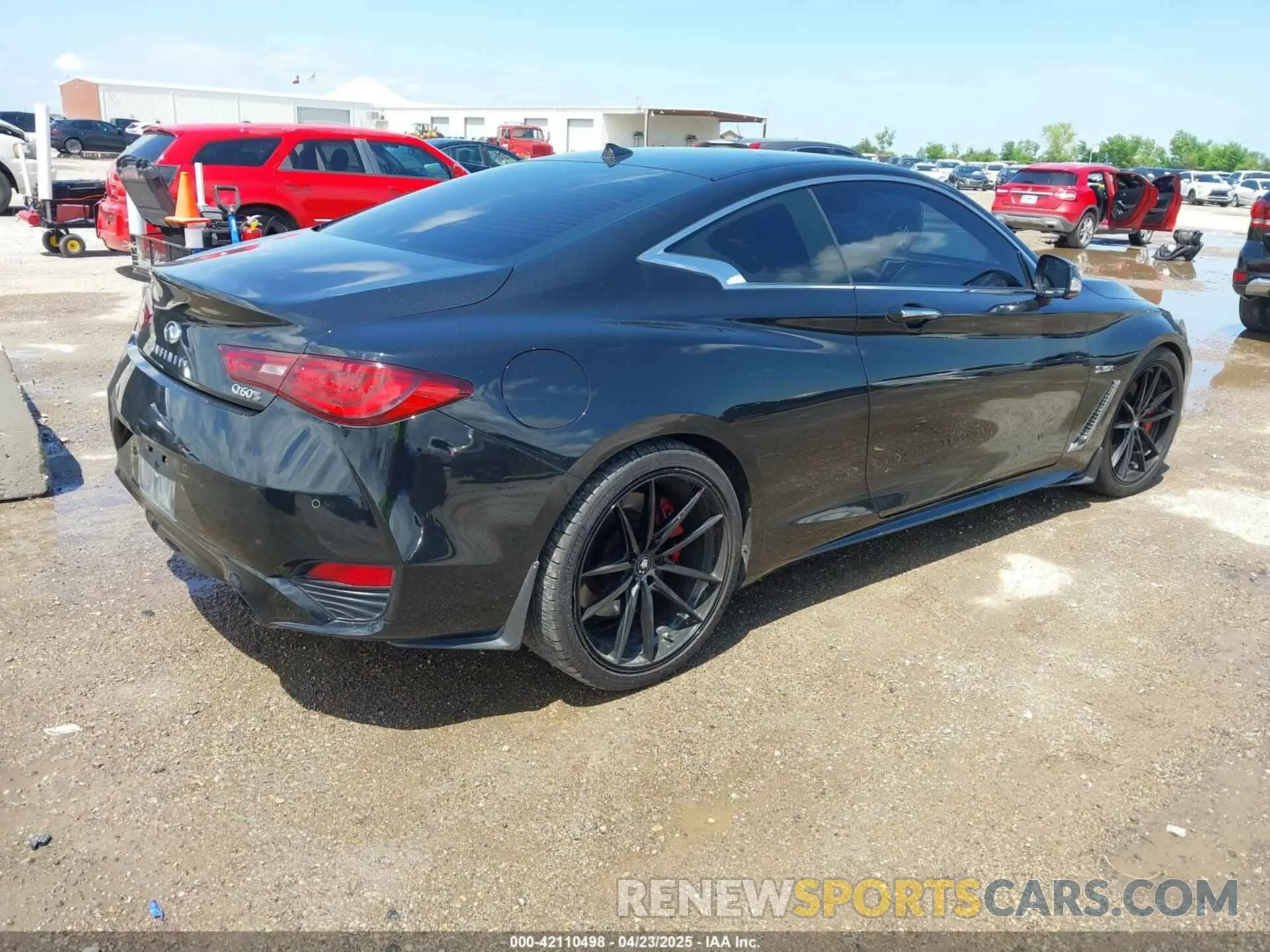 4 Фотография поврежденного автомобиля JN1FV7EK0LM400011 INFINITI Q60 2020