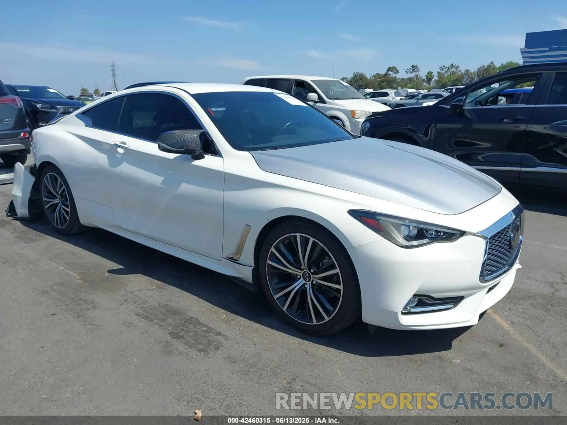 1 Photograph of a damaged car JN1EV7JK9MM410104 INFINITI Q60 2021