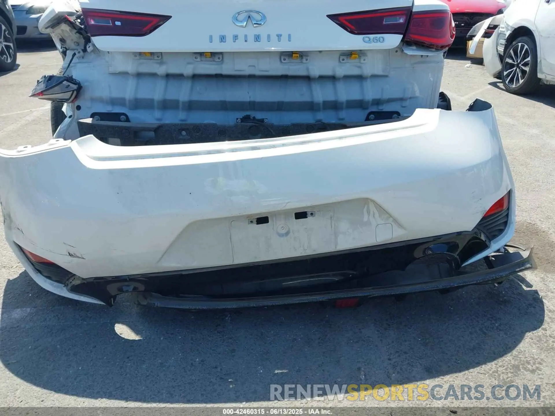 11 Photograph of a damaged car JN1EV7JK9MM410104 INFINITI Q60 2021
