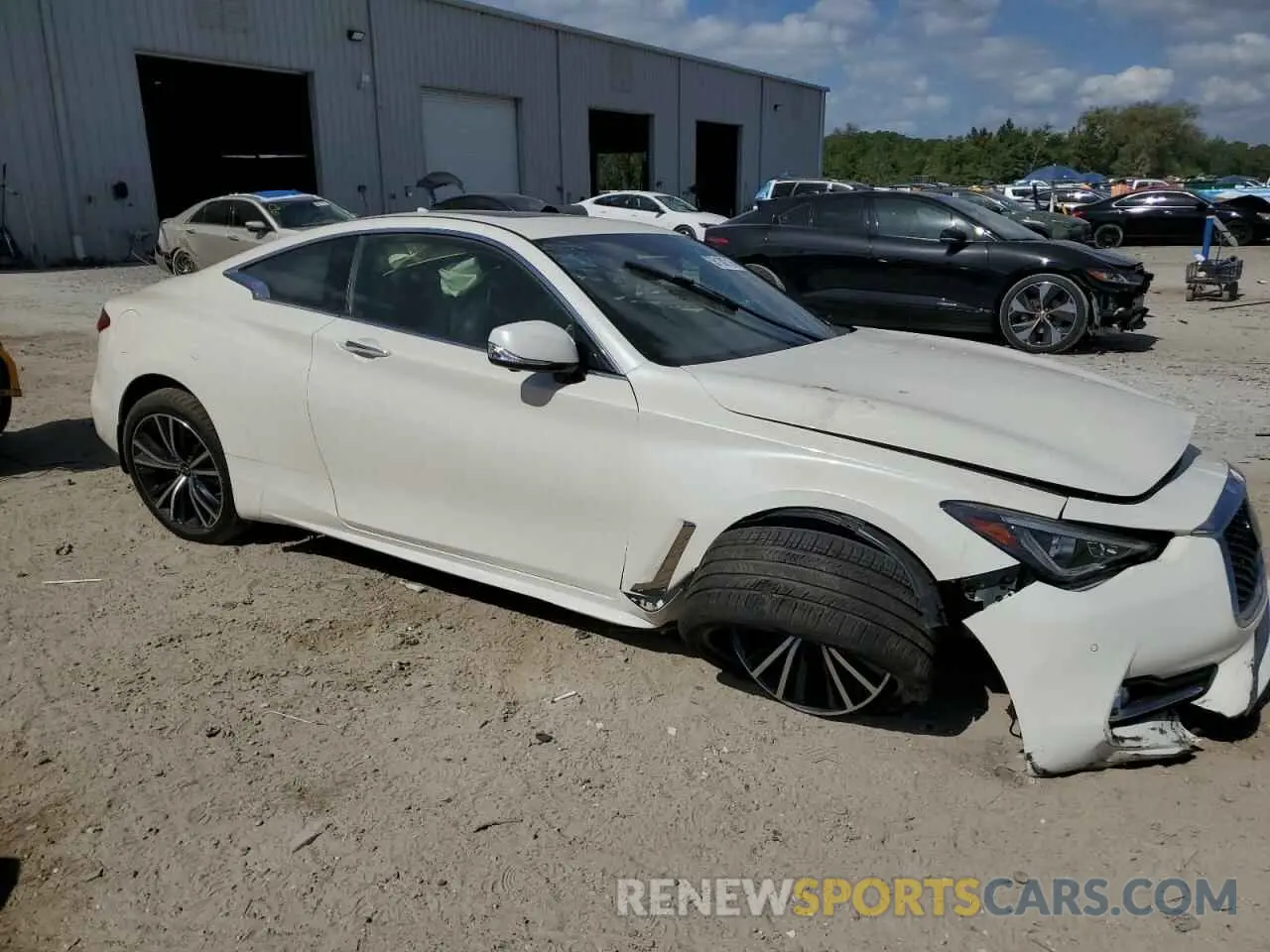 4 Photograph of a damaged car JN1EV7KK3MM411019 INFINITI Q60 2021