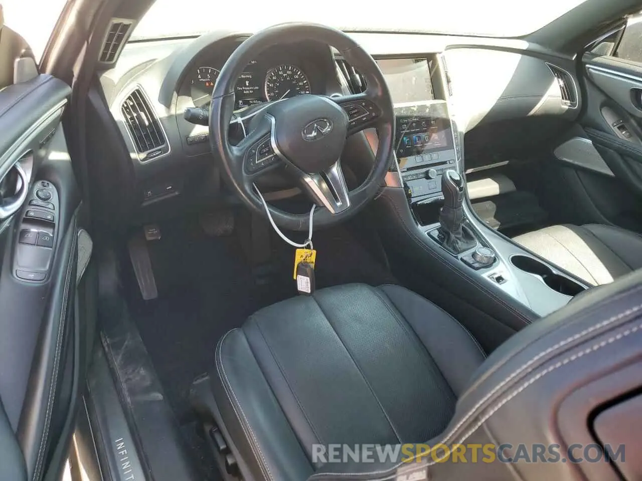 8 Photograph of a damaged car JN1EV7KK6MM410205 INFINITI Q60 2021