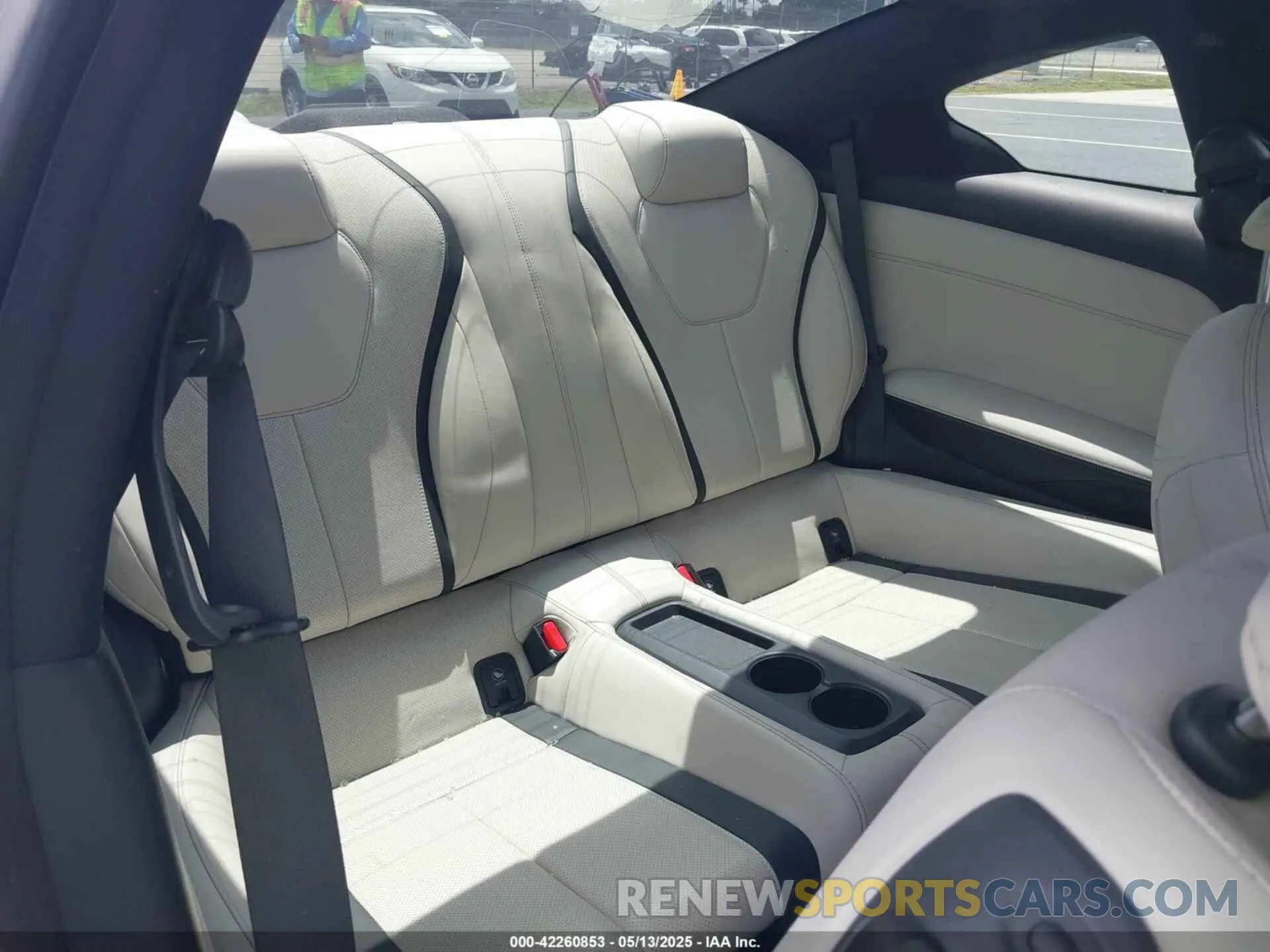 8 Фотография поврежденного автомобиля JN1EV7KKXMM410062 INFINITI Q60 2021