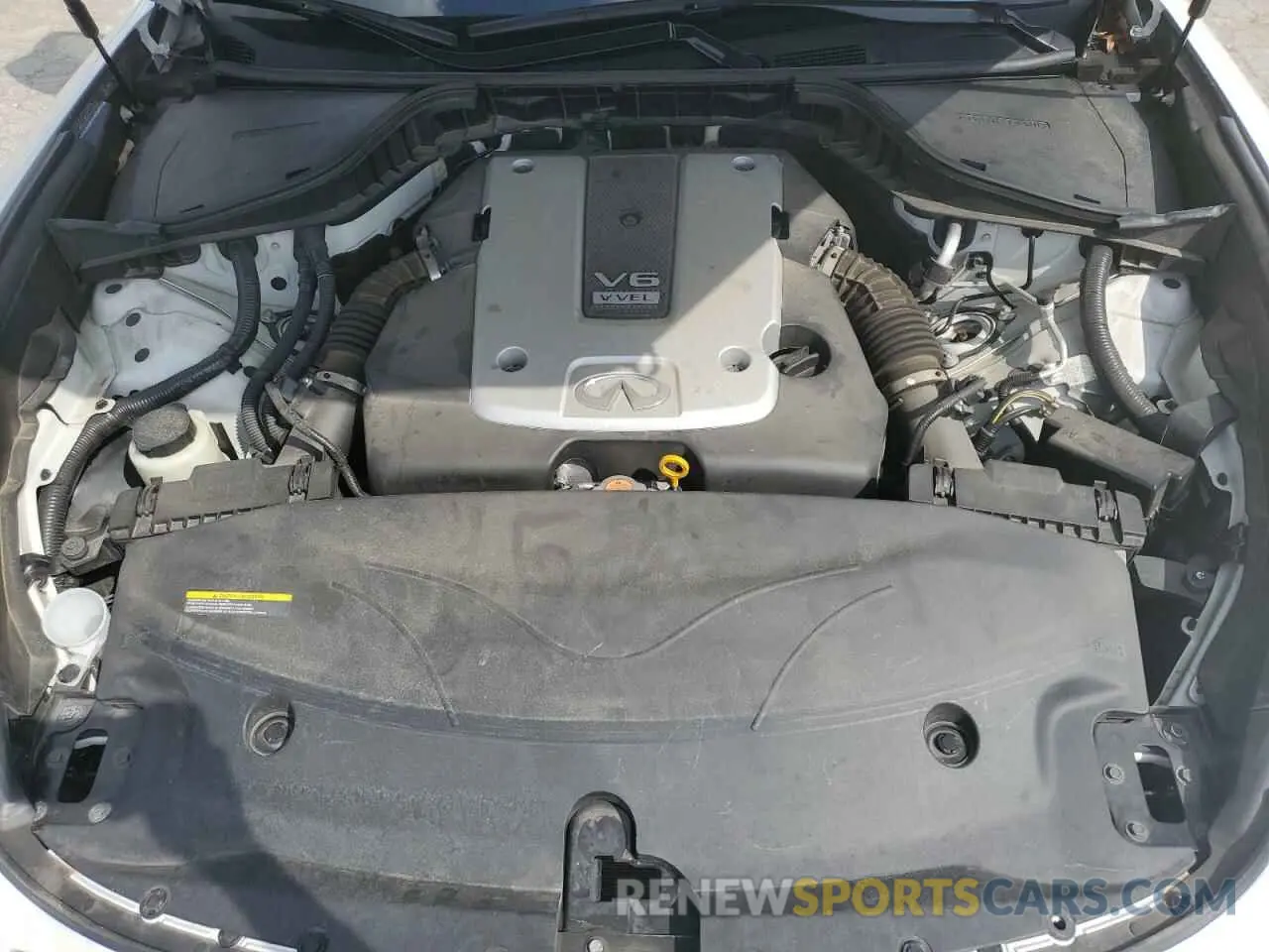 13 Photograph of a damaged car JN1BY1AR1KM585058 INFINITI Q70 2019