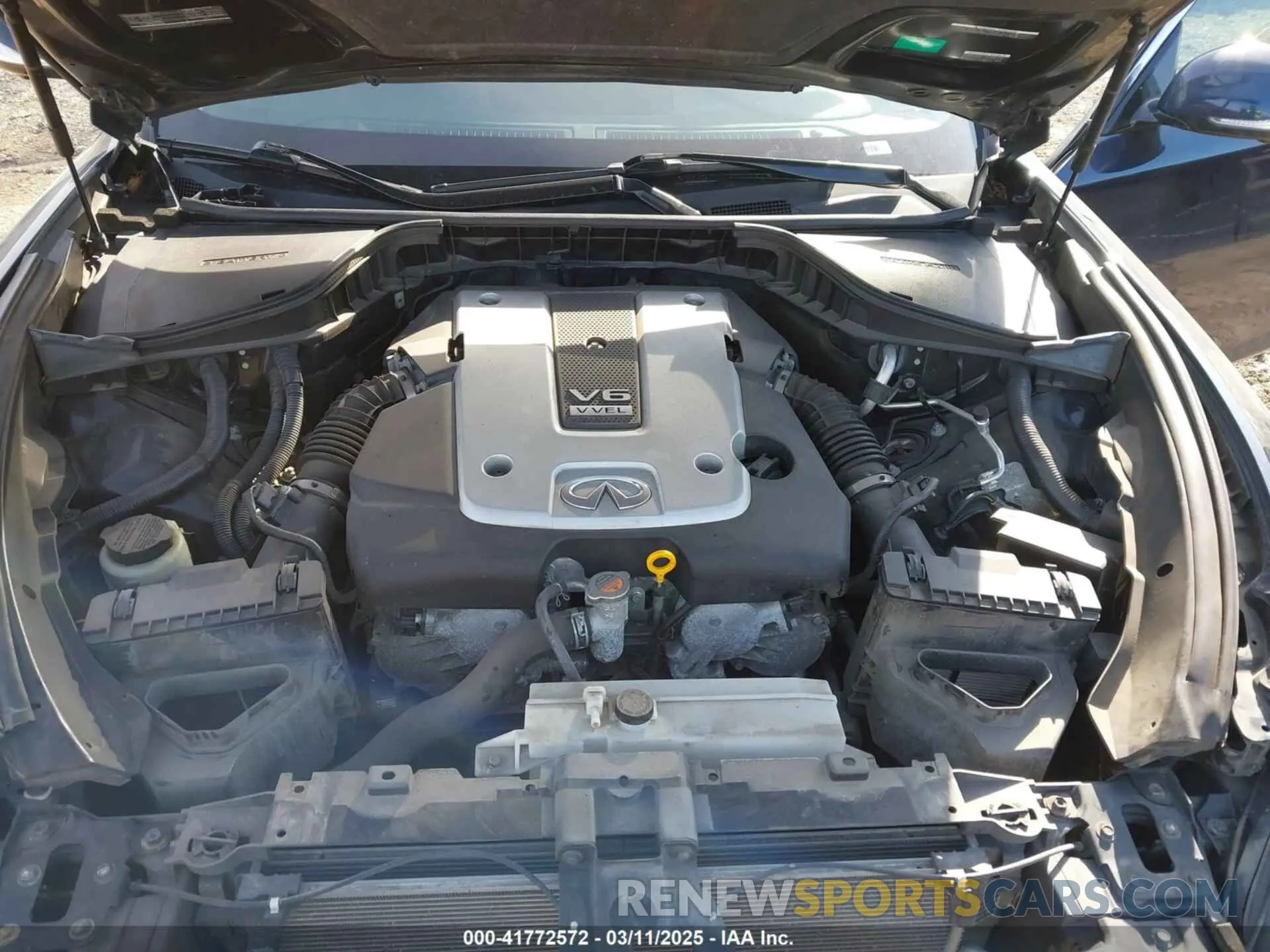 10 Photograph of a damaged car JN1BY1AR3KM585157 INFINITI Q70 2019
