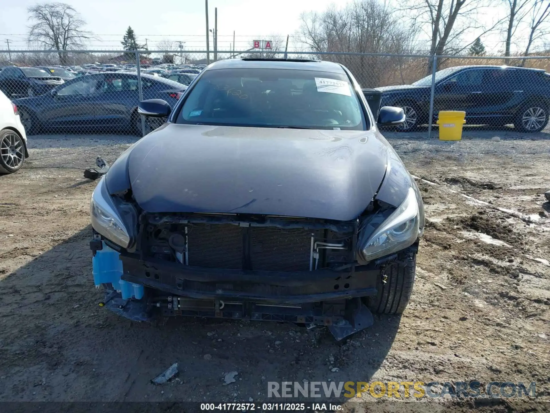 13 Photograph of a damaged car JN1BY1AR3KM585157 INFINITI Q70 2019