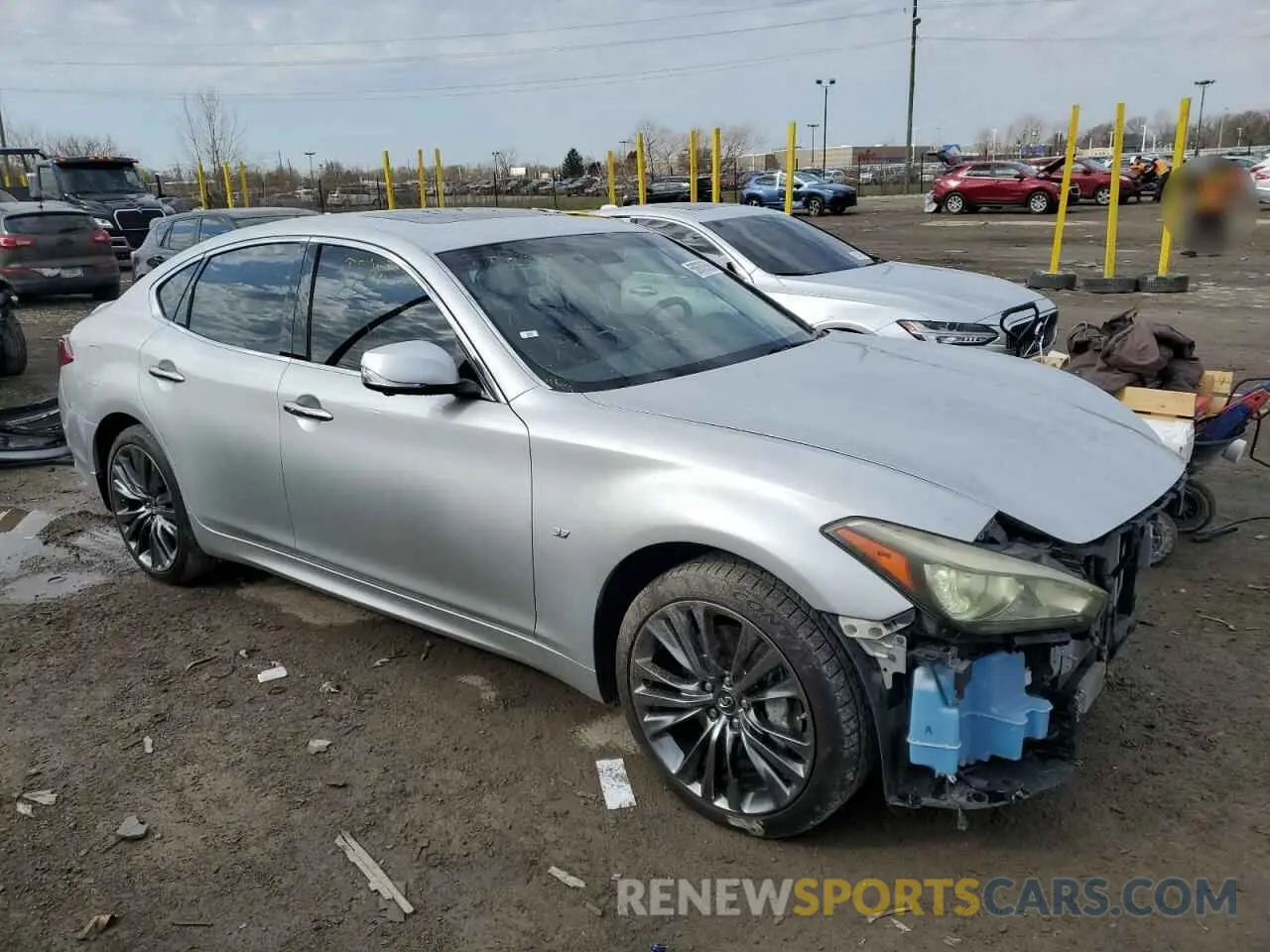 4 Photograph of a damaged car JN1BY1AR9KM585020 INFINITI Q70 2019