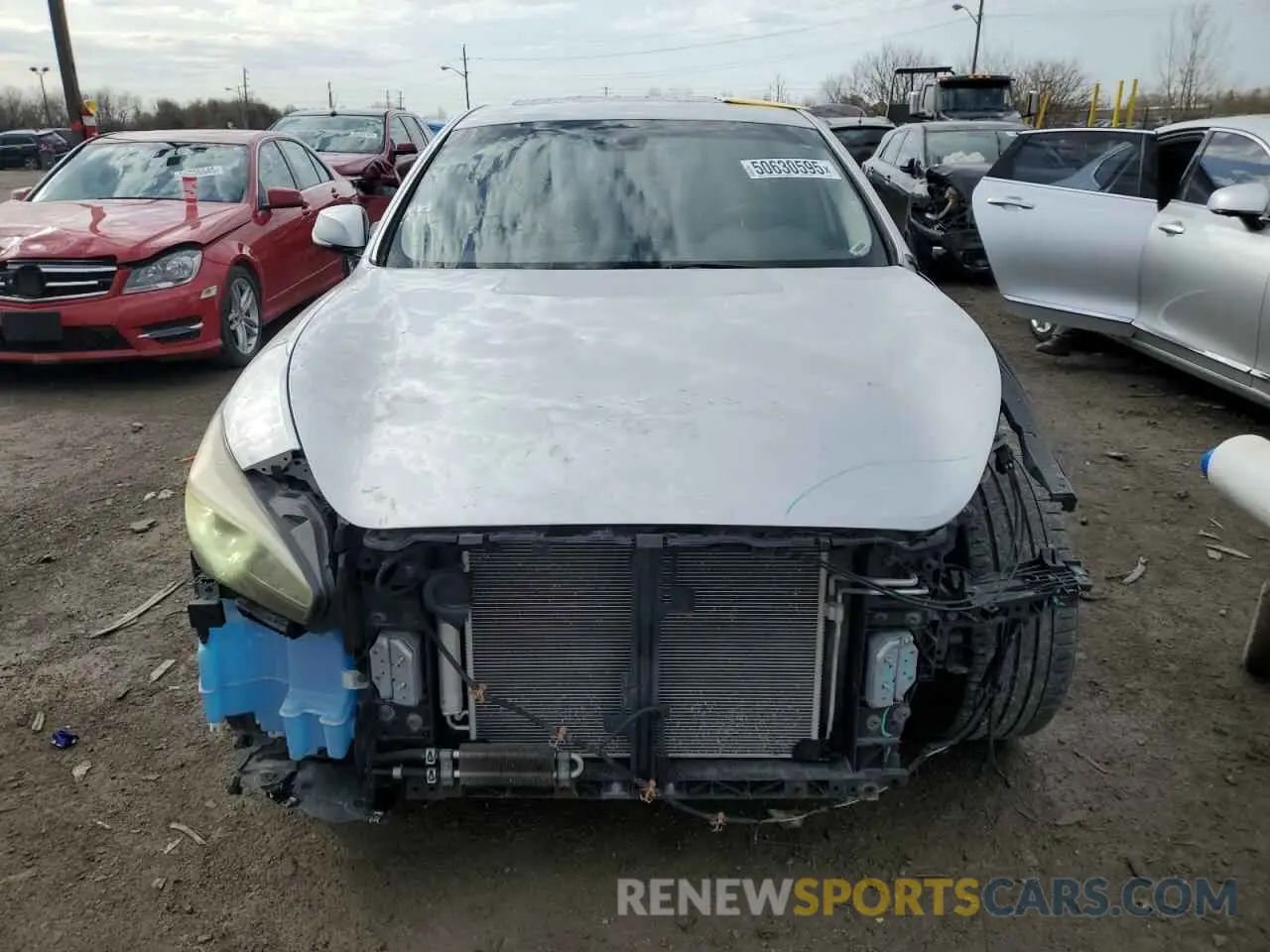 5 Photograph of a damaged car JN1BY1AR9KM585020 INFINITI Q70 2019