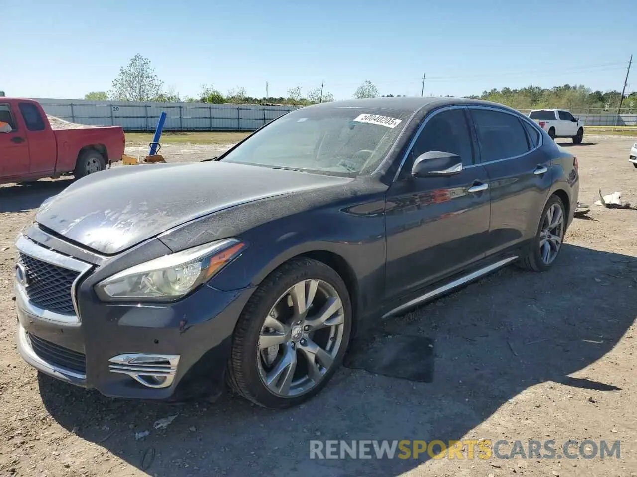 1 Photograph of a damaged car JN1BY1PP6KM685100 INFINITI Q70 2019