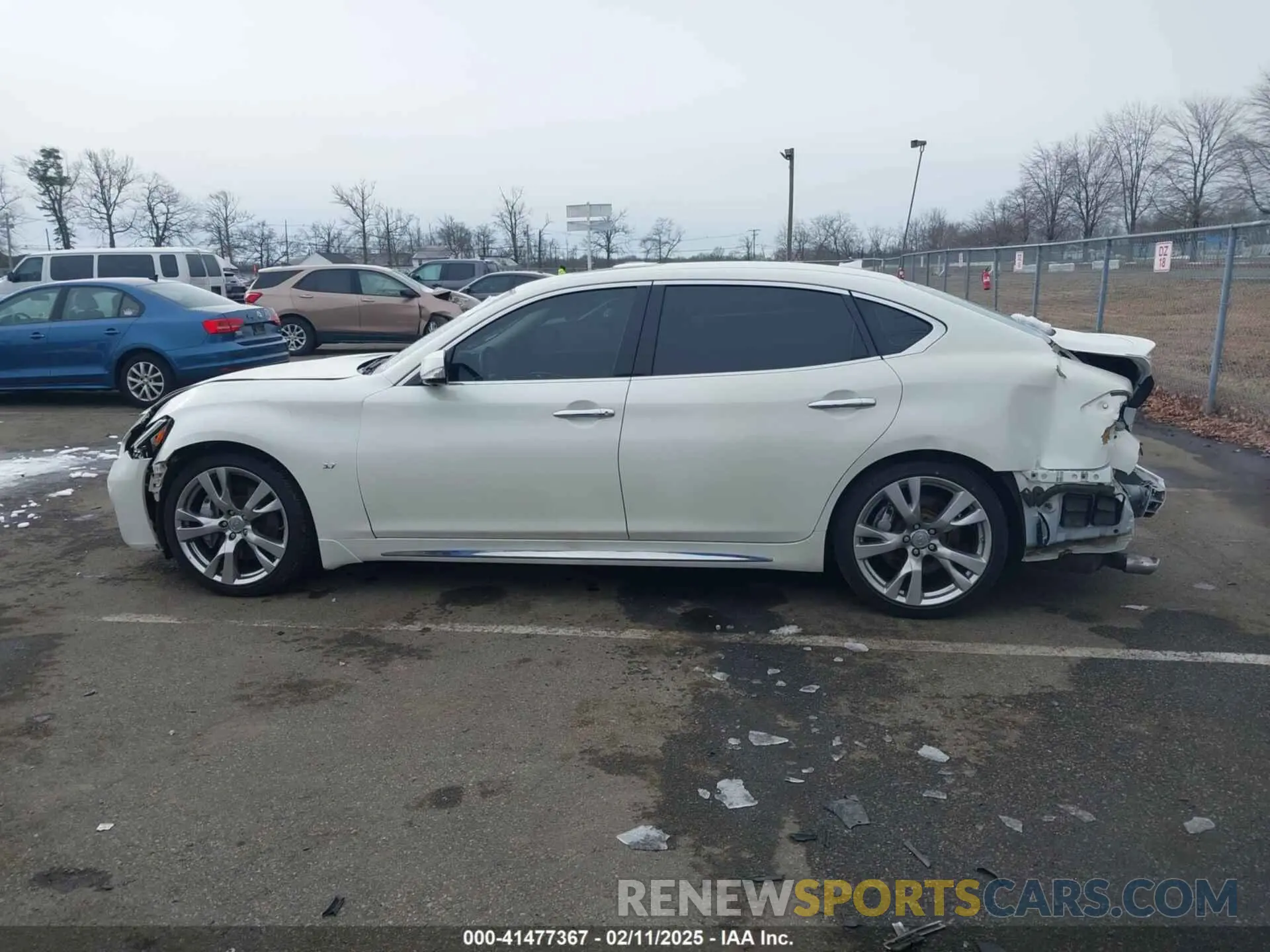 14 Фотография поврежденного автомобиля JN1BY1PP2KM685045 INFINITI Q70L 2019