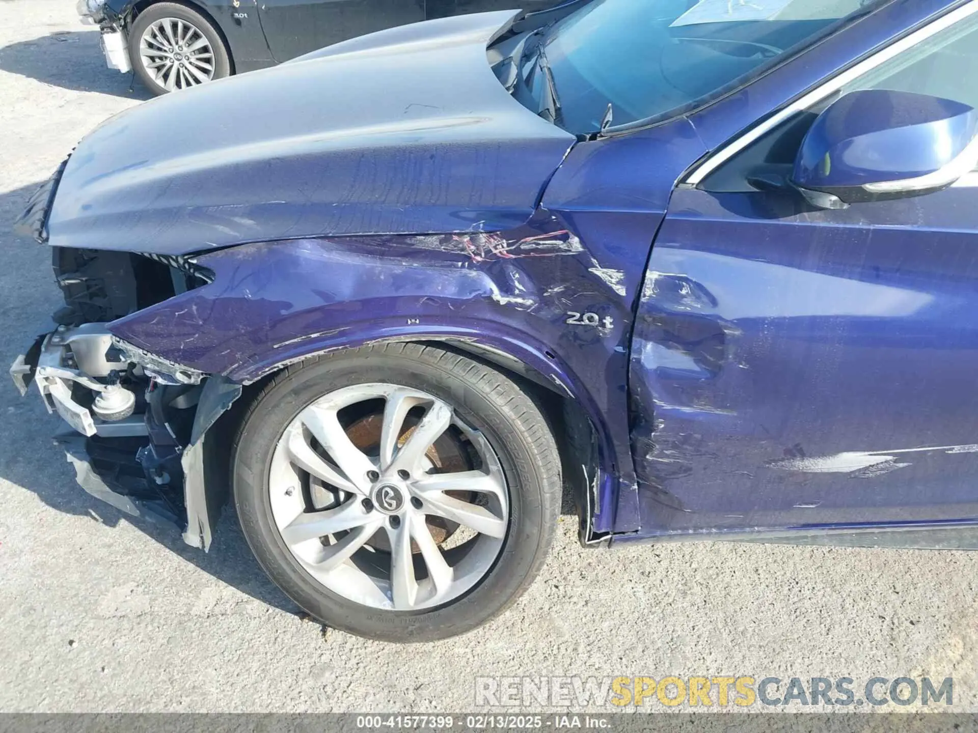 19 Photograph of a damaged car SJKCH5CP1KA008789 INFINITI QX30 2019