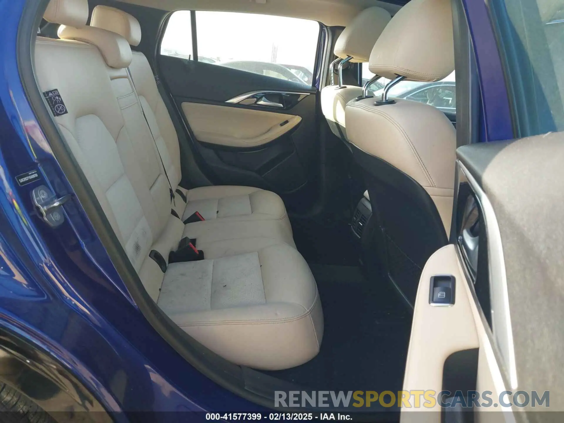 8 Photograph of a damaged car SJKCH5CP1KA008789 INFINITI QX30 2019