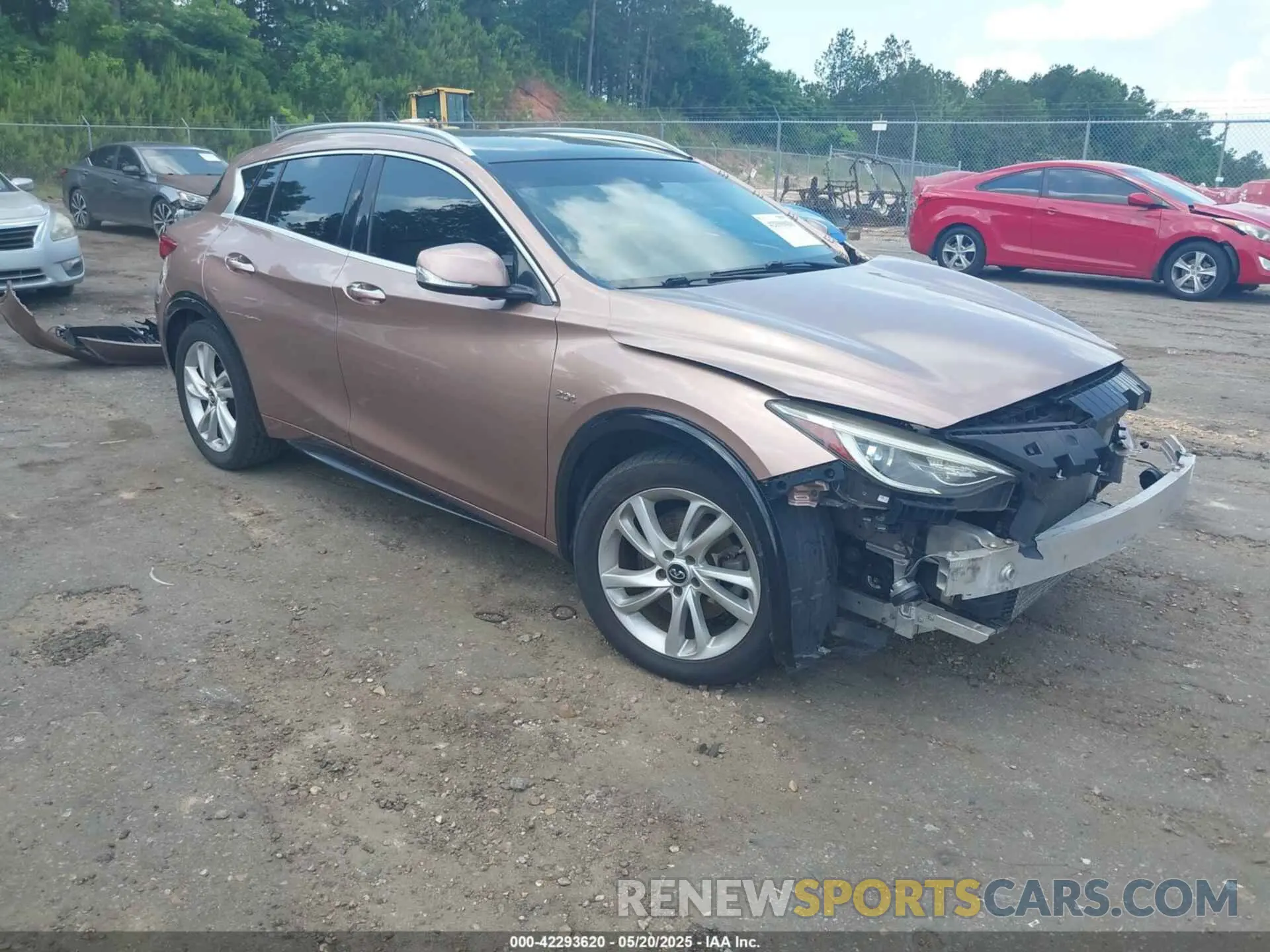 1 Фотография поврежденного автомобиля SJKCH5CP4KA008012 INFINITI QX30 2019