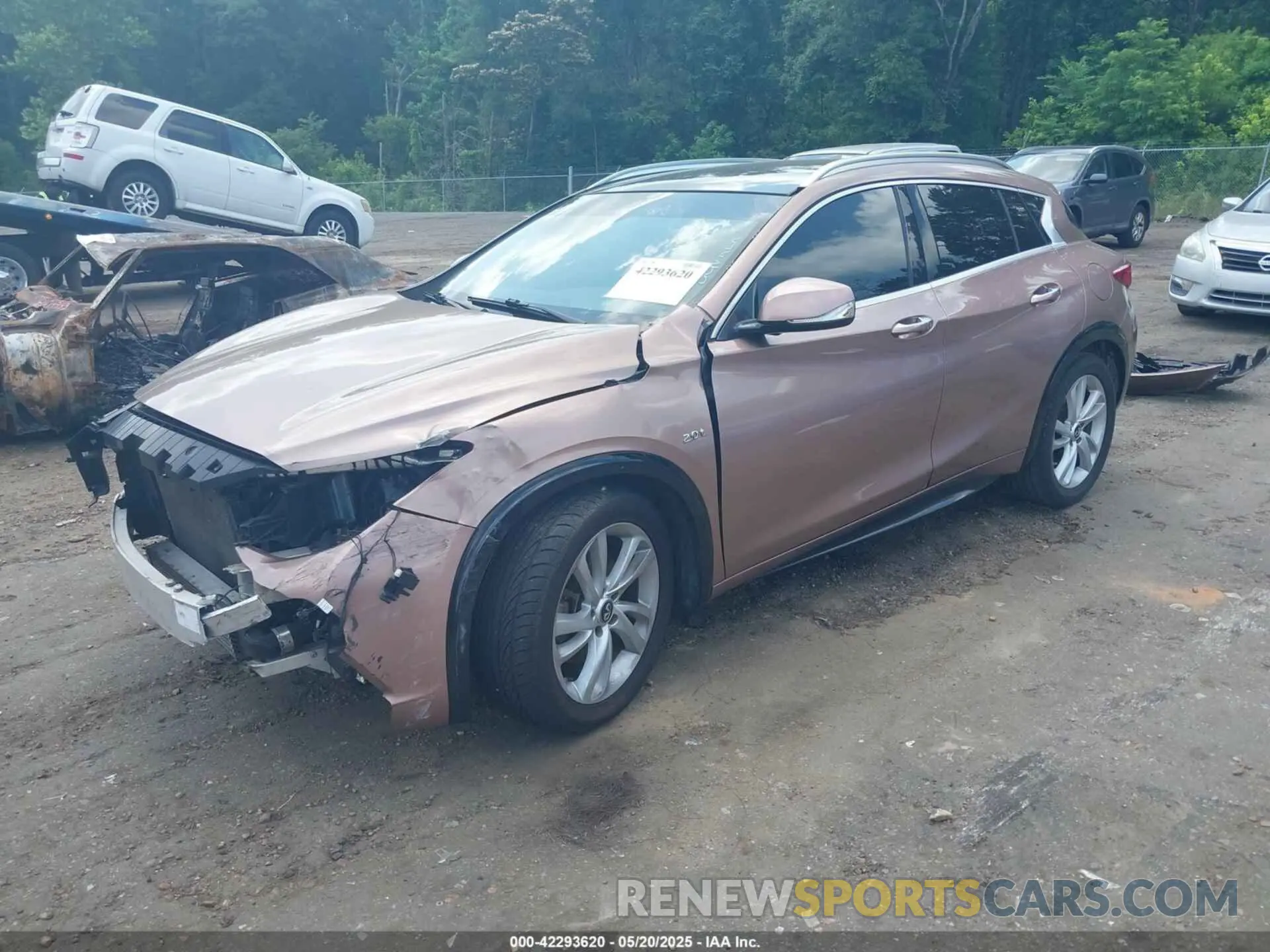2 Фотография поврежденного автомобиля SJKCH5CP4KA008012 INFINITI QX30 2019