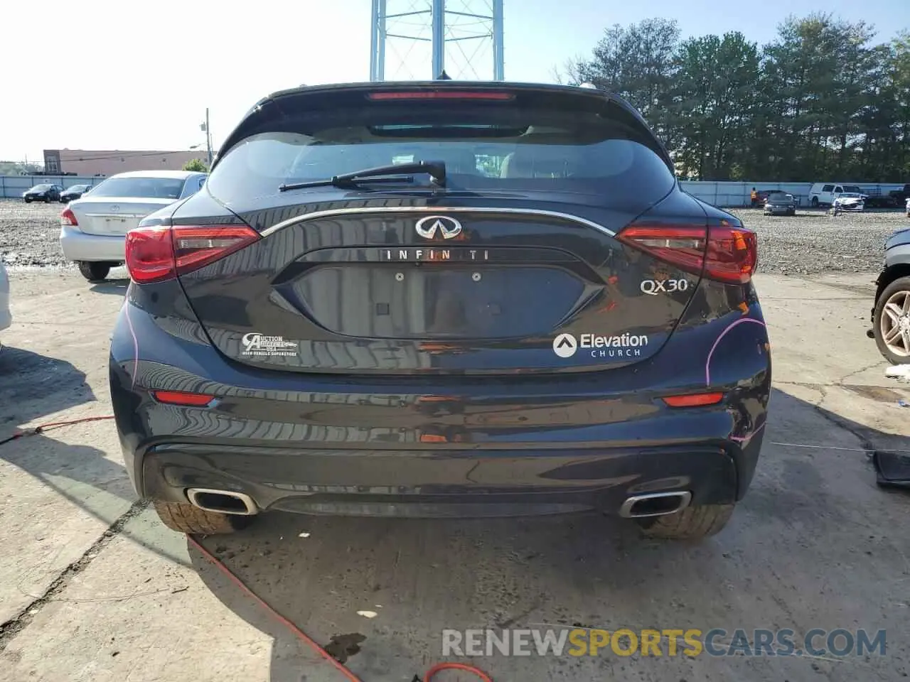 6 Photograph of a damaged car SJKCH5CP6KA009923 INFINITI QX30 2019