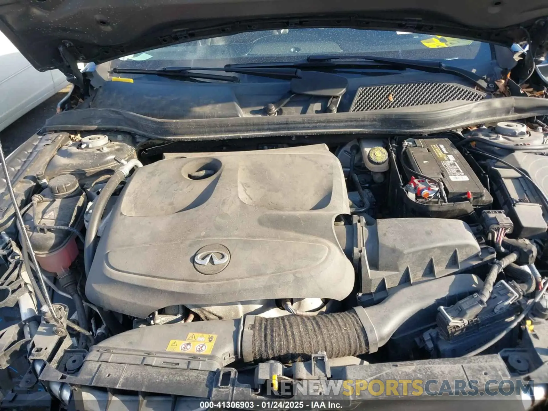 10 Фотография поврежденного автомобиля SJKCH5CR0KA008896 INFINITI QX30 2019