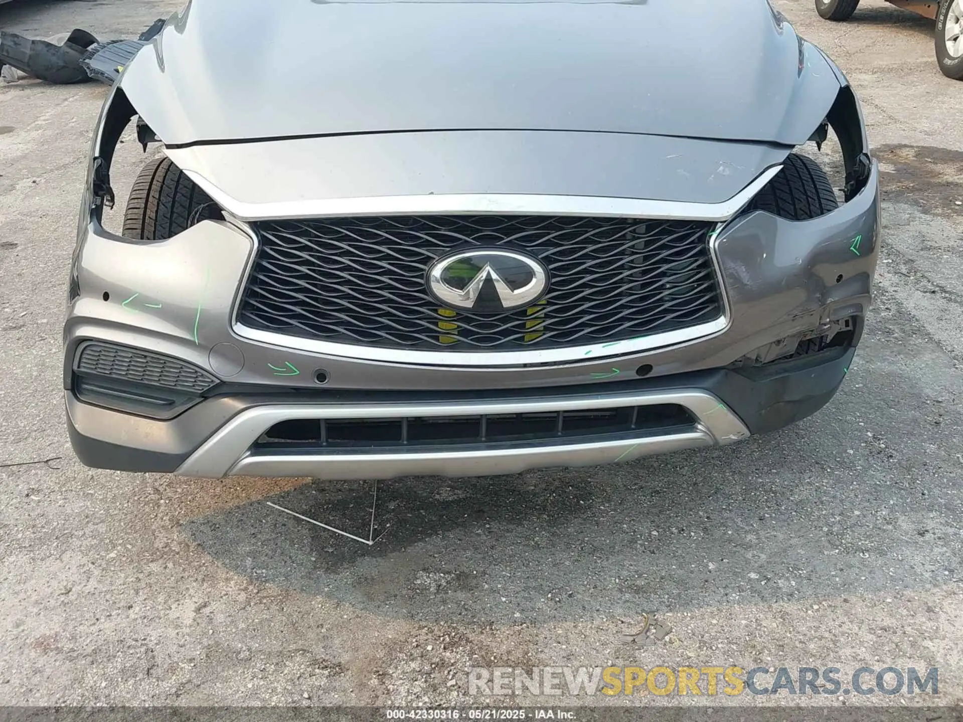 6 Photograph of a damaged car SJKCH5CR2KA009144 INFINITI QX30 2019