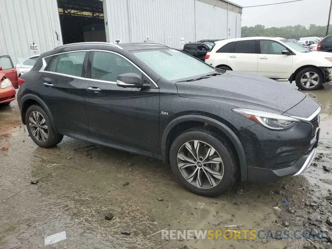 4 Фотография поврежденного автомобиля SJKCH5CR3KA007581 INFINITI QX30 2019
