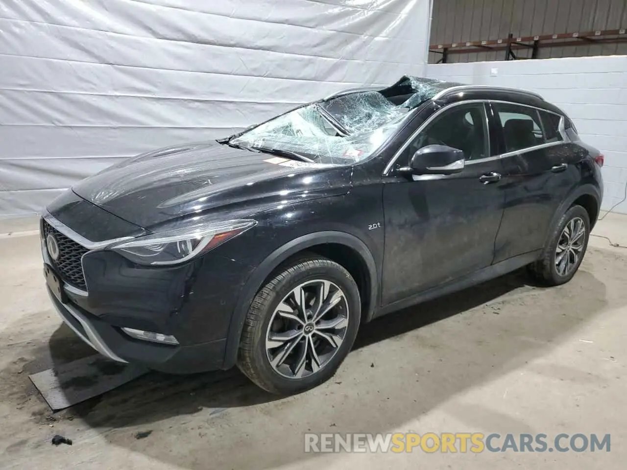 1 Фотография поврежденного автомобиля SJKCH5CR5KA010465 INFINITI QX30 2019