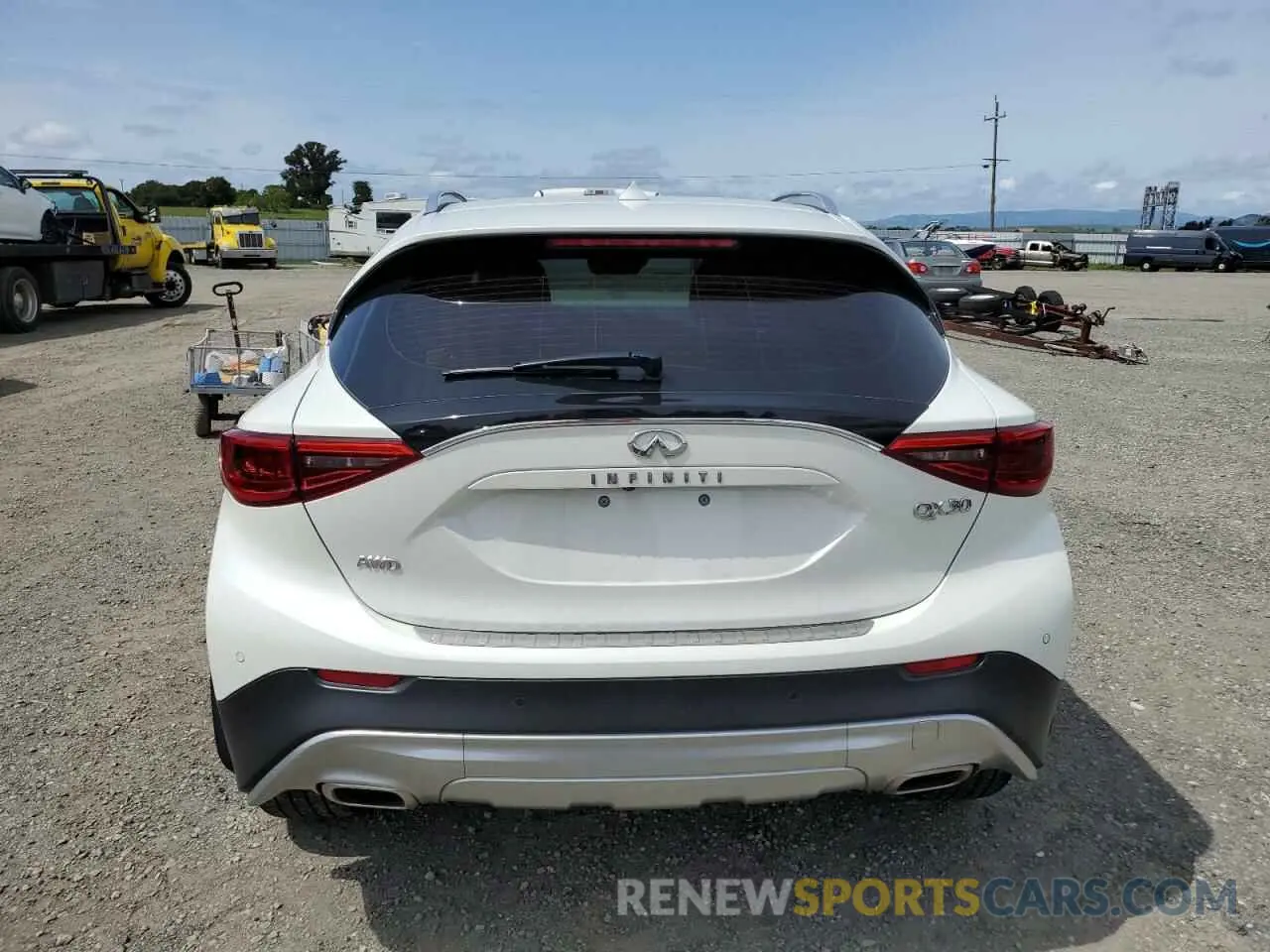 6 Photograph of a damaged car SJKCH5CR7KA011861 INFINITI QX30 2019