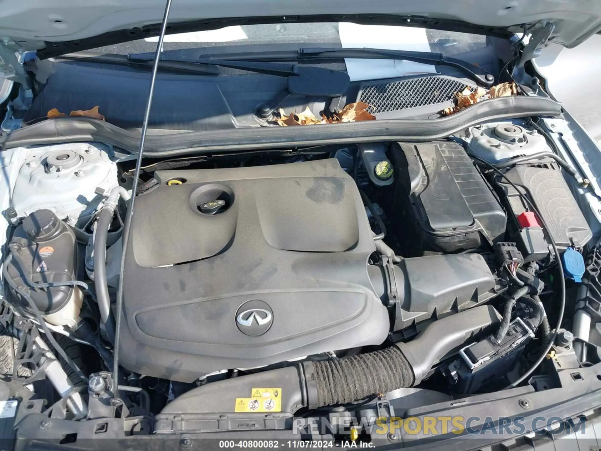 10 Photograph of a damaged car SJKCH5CRXKA011966 INFINITI QX30 2019