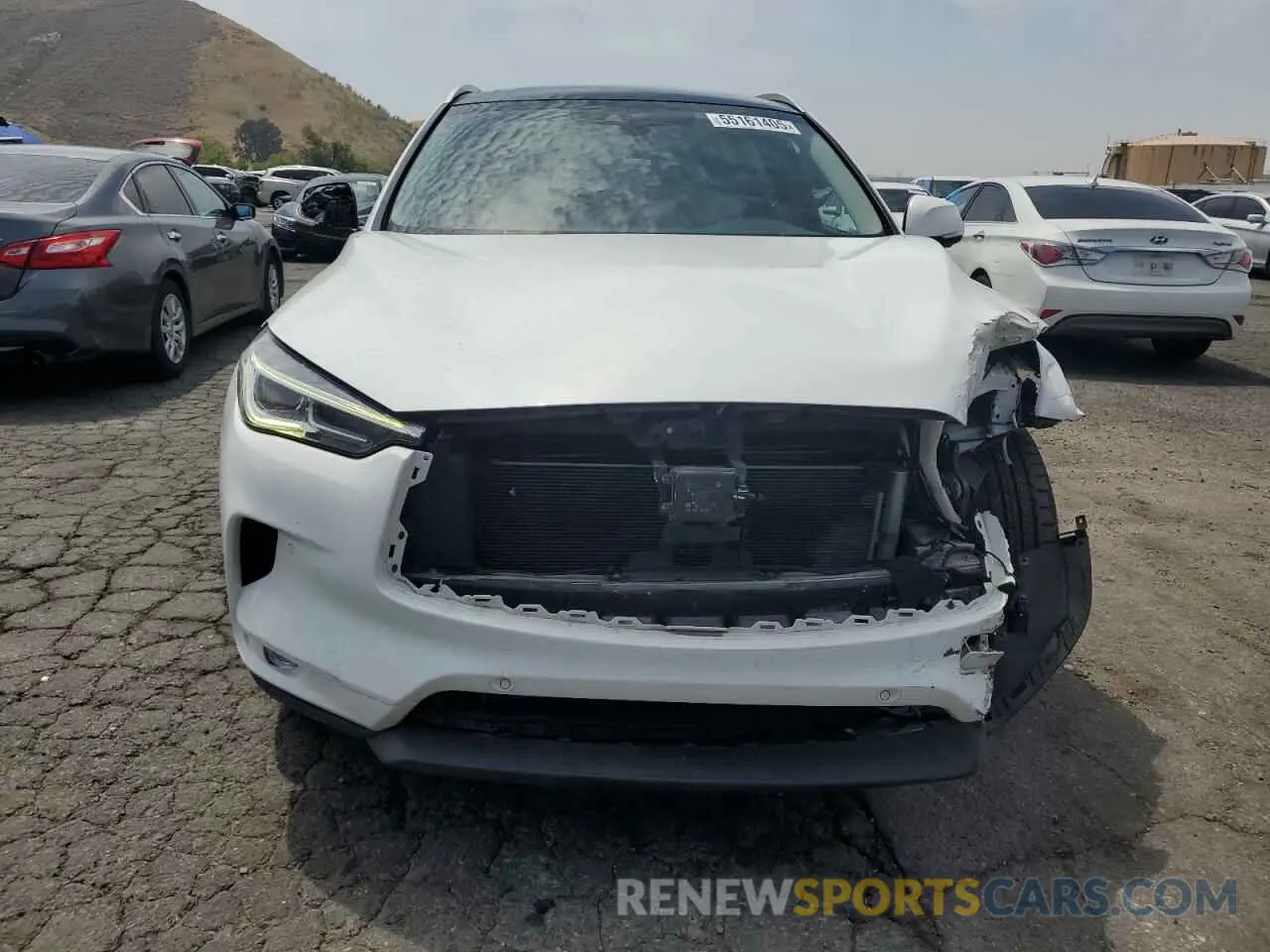 5 Photograph of a damaged car 3PCAJ5M12KF119254 INFINITI QX50 2019