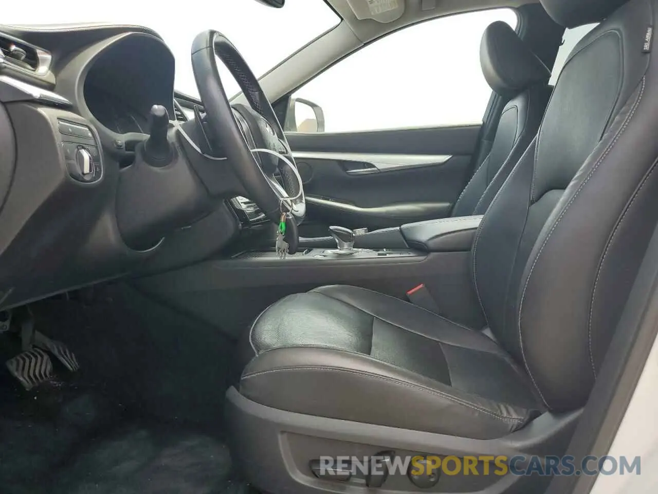 7 Photograph of a damaged car 3PCAJ5M12KF119254 INFINITI QX50 2019