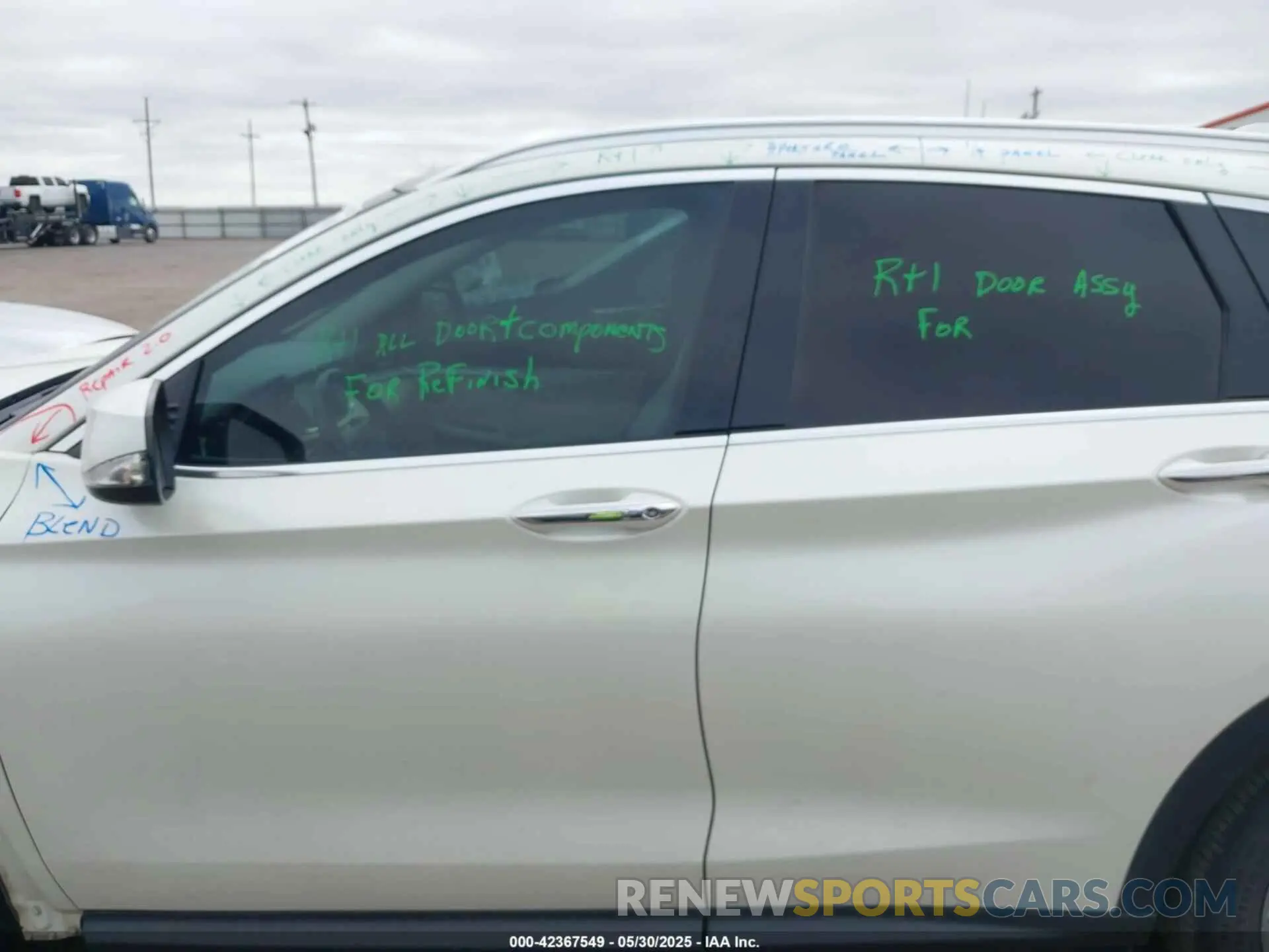 15 Photograph of a damaged car 3PCAJ5M12KF139990 INFINITI QX50 2019