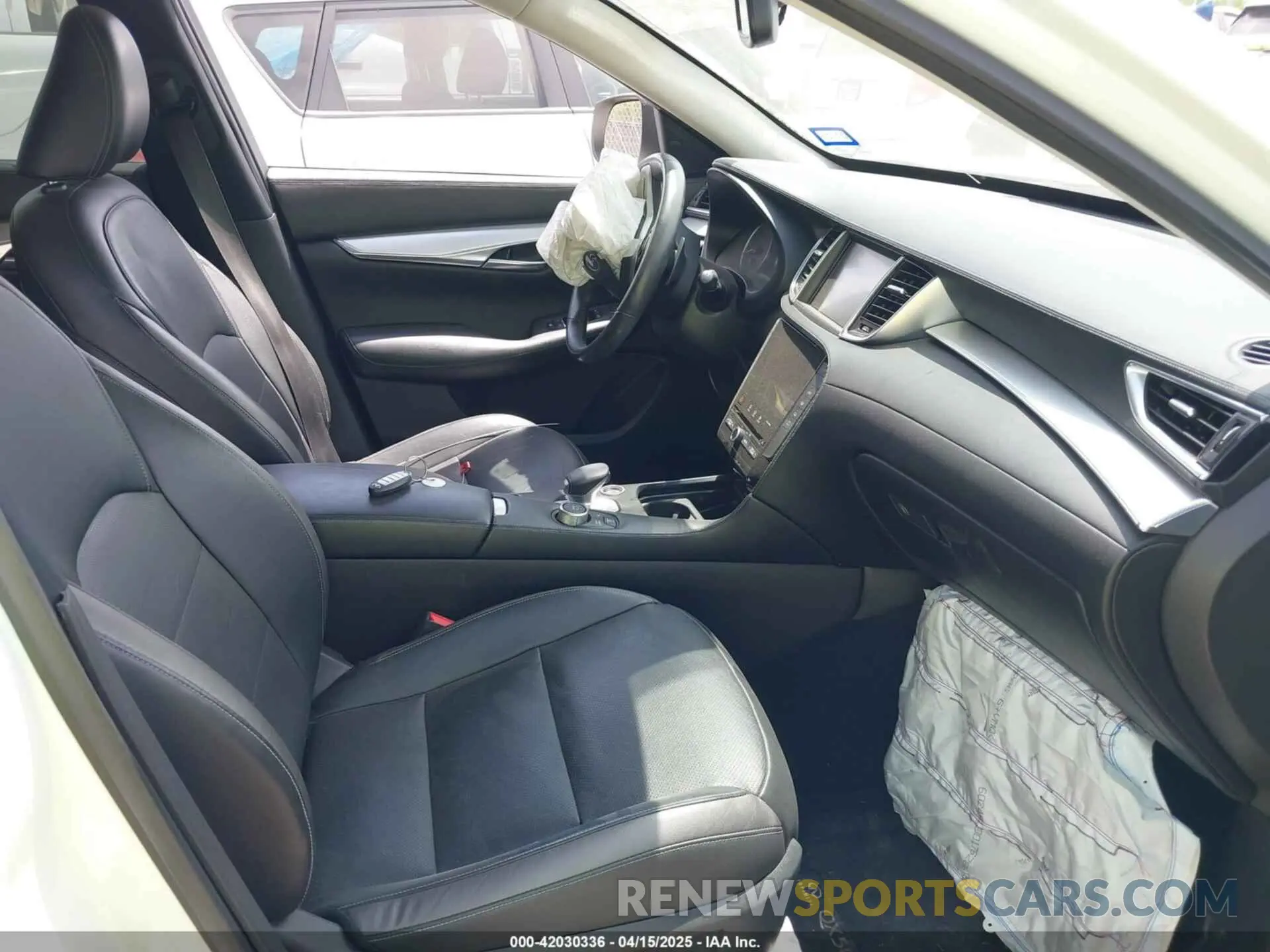 5 Фотография поврежденного автомобиля 3PCAJ5M13KF111468 INFINITI QX50 2019