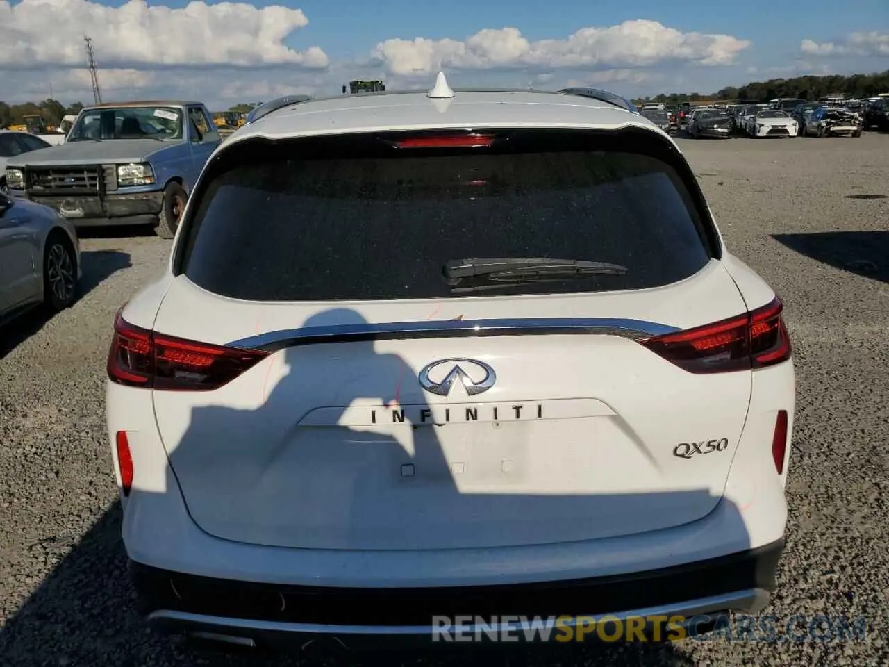 6 Photograph of a damaged car 3PCAJ5M13KF140582 INFINITI QX50 2019