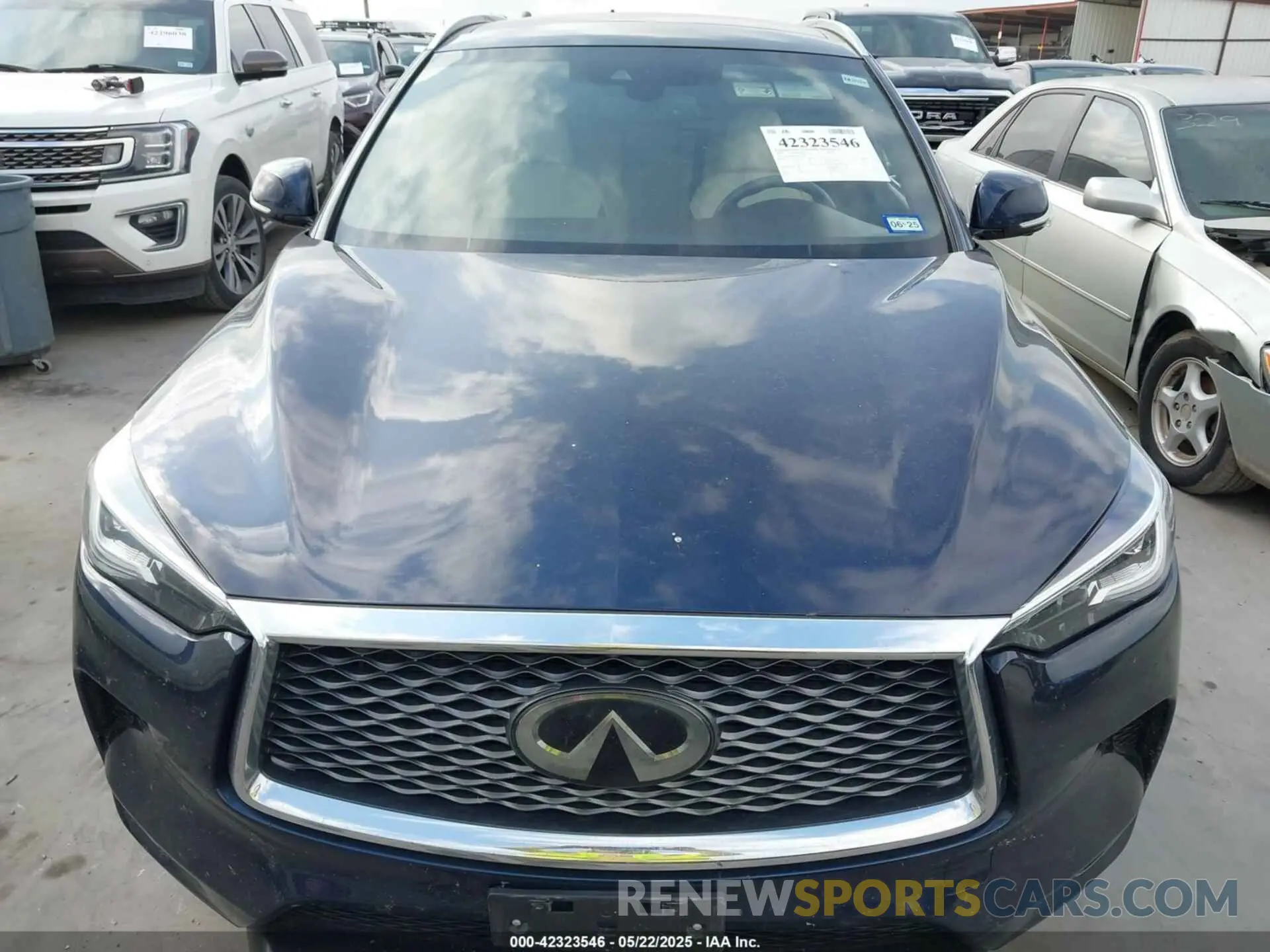 12 Photograph of a damaged car 3PCAJ5M14KF110183 INFINITI QX50 2019