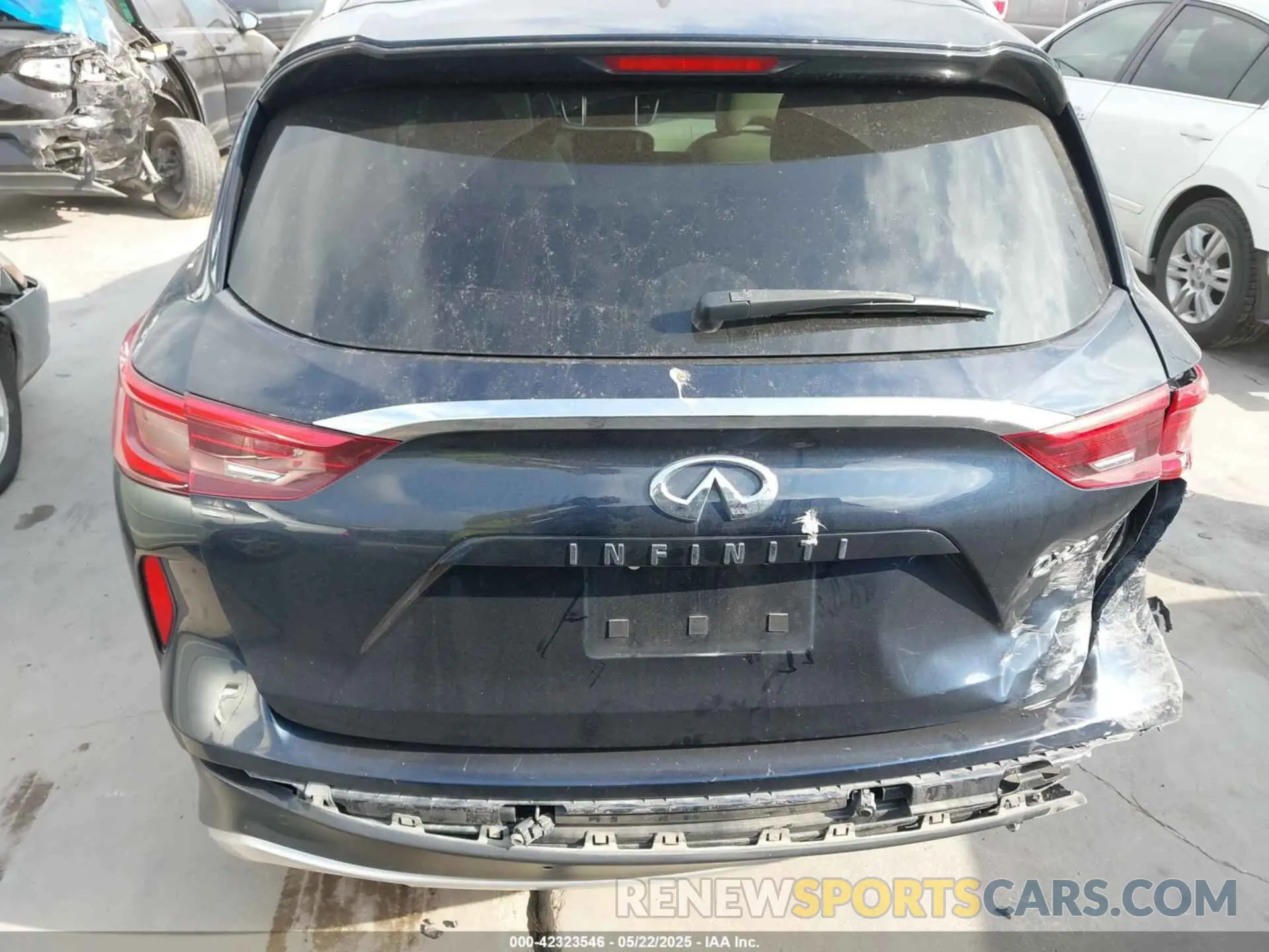 16 Photograph of a damaged car 3PCAJ5M14KF110183 INFINITI QX50 2019