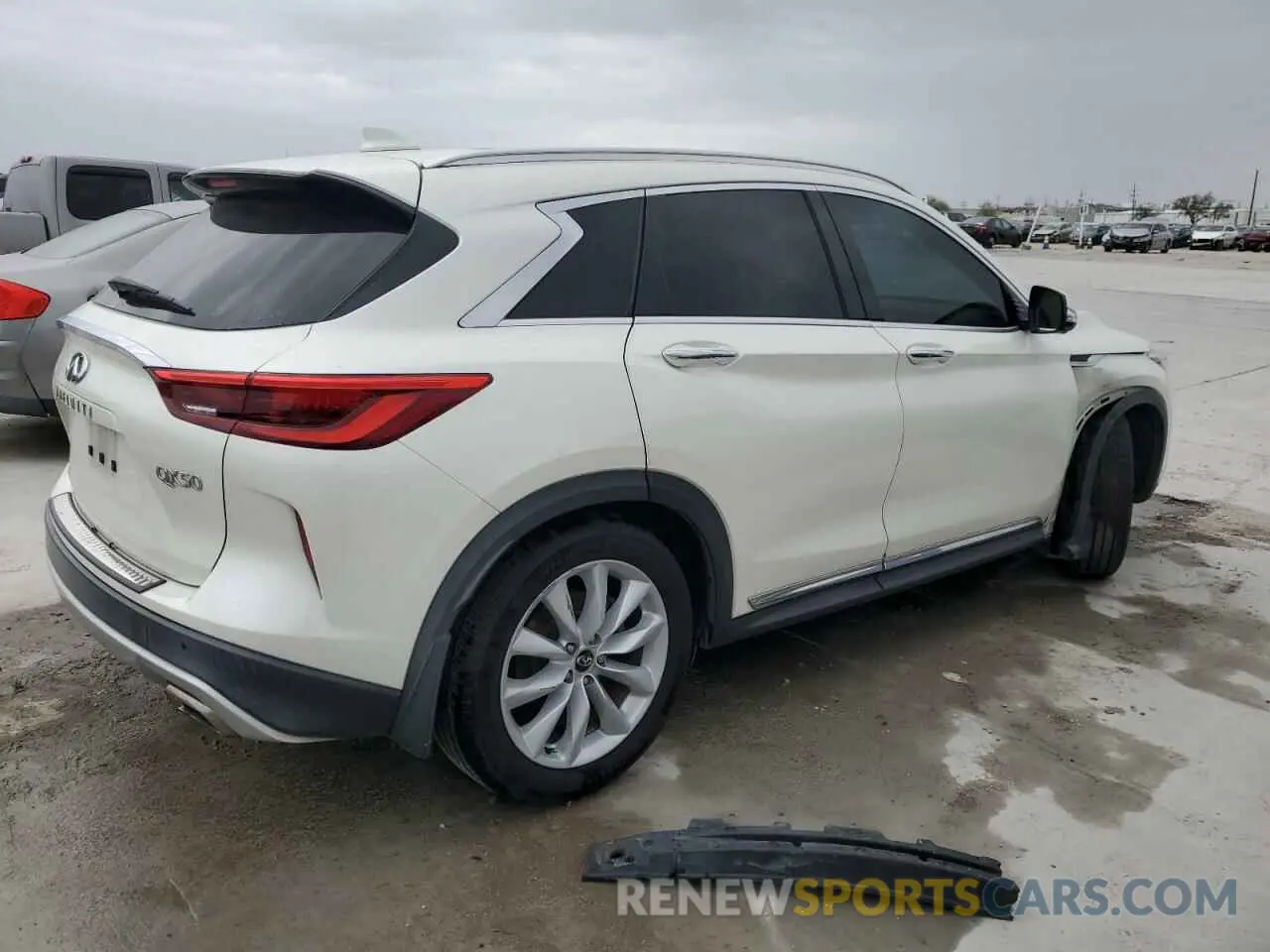 3 Photograph of a damaged car 3PCAJ5M14KF110832 INFINITI QX50 2019