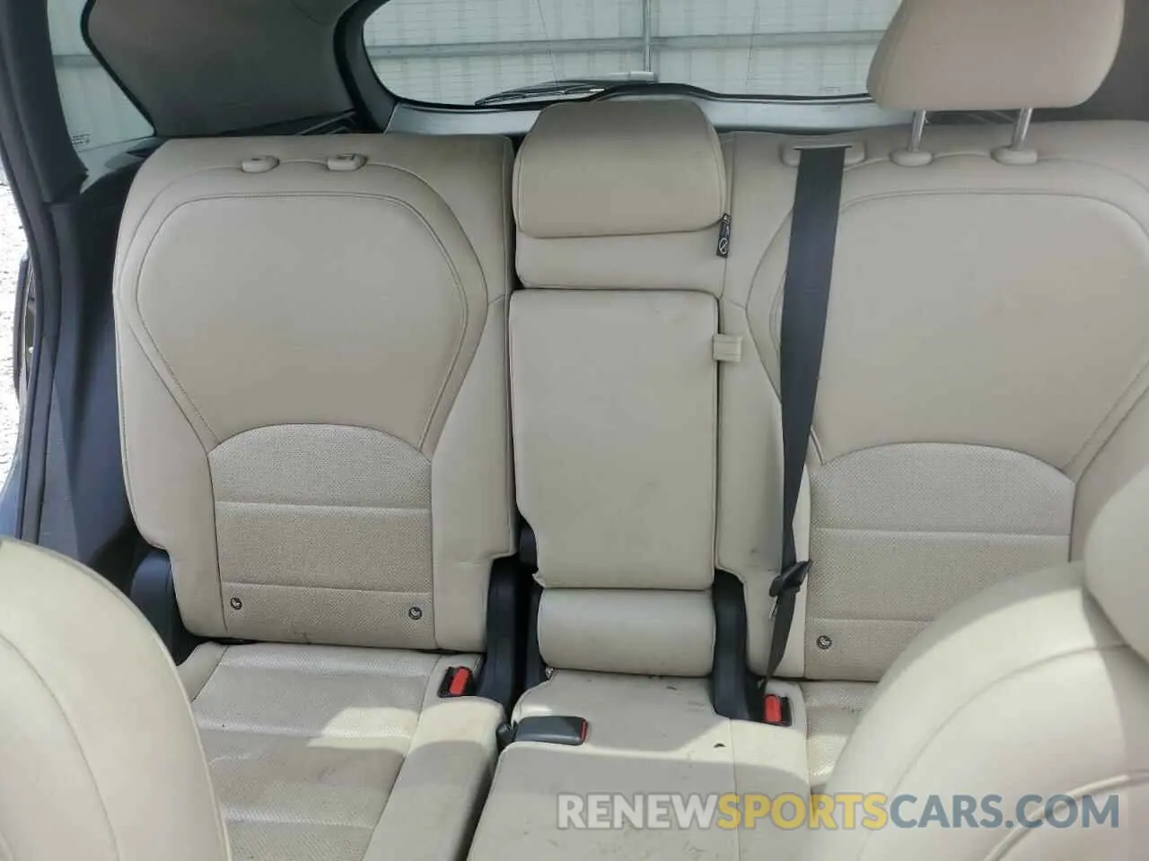 10 Photograph of a damaged car 3PCAJ5M15KF122326 INFINITI QX50 2019
