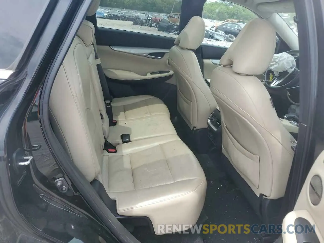 11 Photograph of a damaged car 3PCAJ5M15KF122326 INFINITI QX50 2019