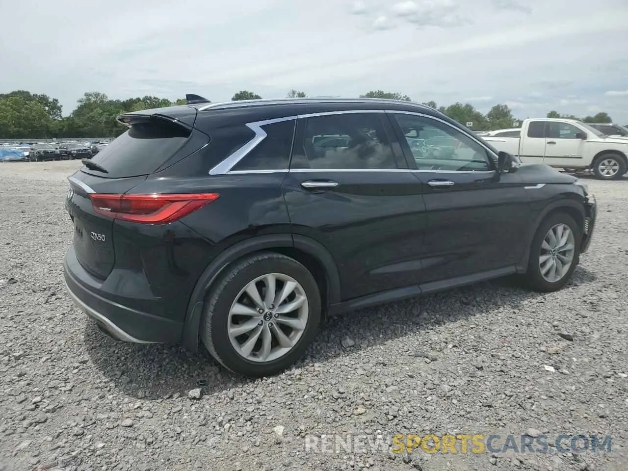 3 Photograph of a damaged car 3PCAJ5M15KF122326 INFINITI QX50 2019