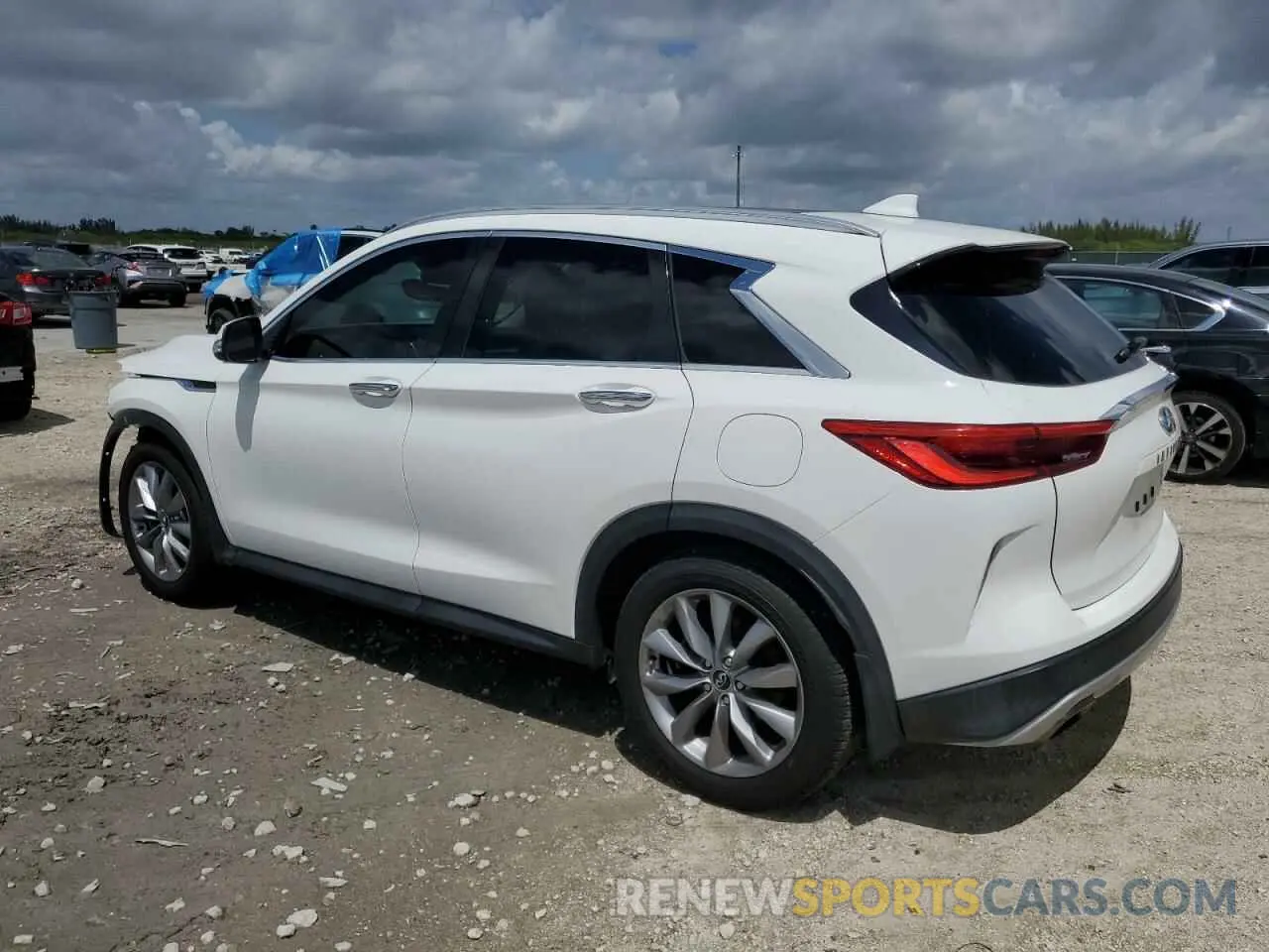 2 Фотография поврежденного автомобиля 3PCAJ5M15KF133245 INFINITI QX50 2019