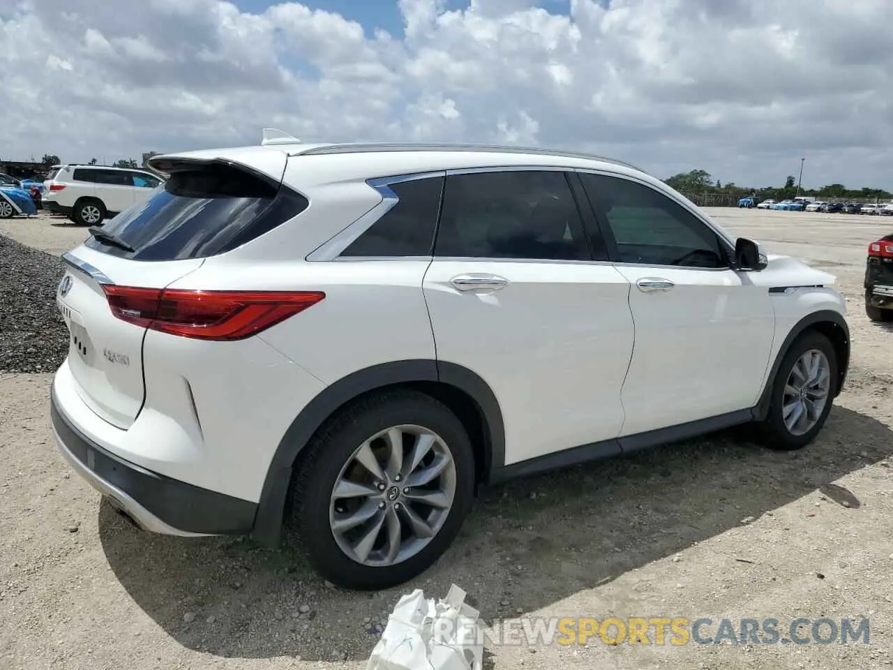 3 Фотография поврежденного автомобиля 3PCAJ5M15KF133245 INFINITI QX50 2019