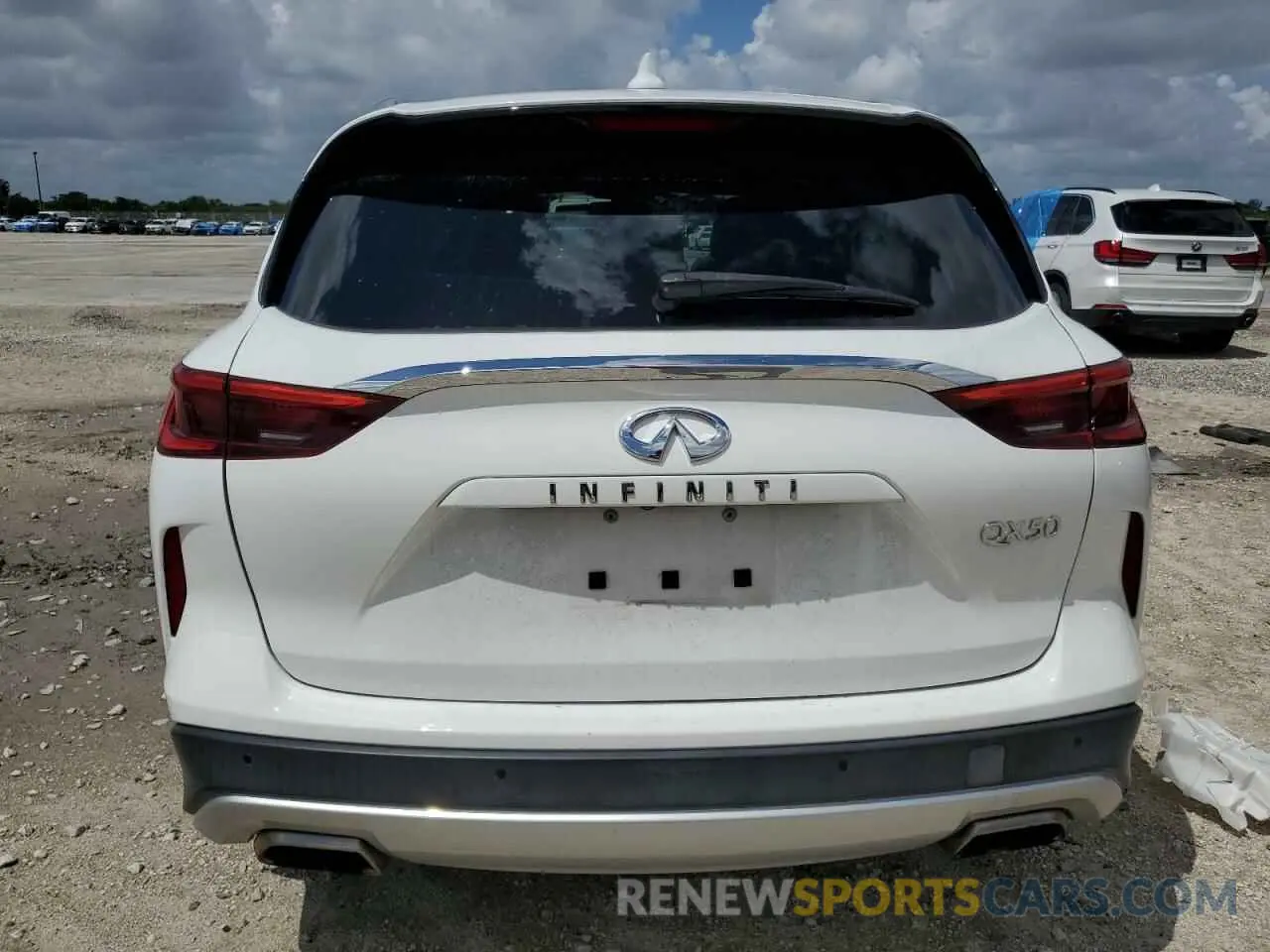 6 Фотография поврежденного автомобиля 3PCAJ5M15KF133245 INFINITI QX50 2019